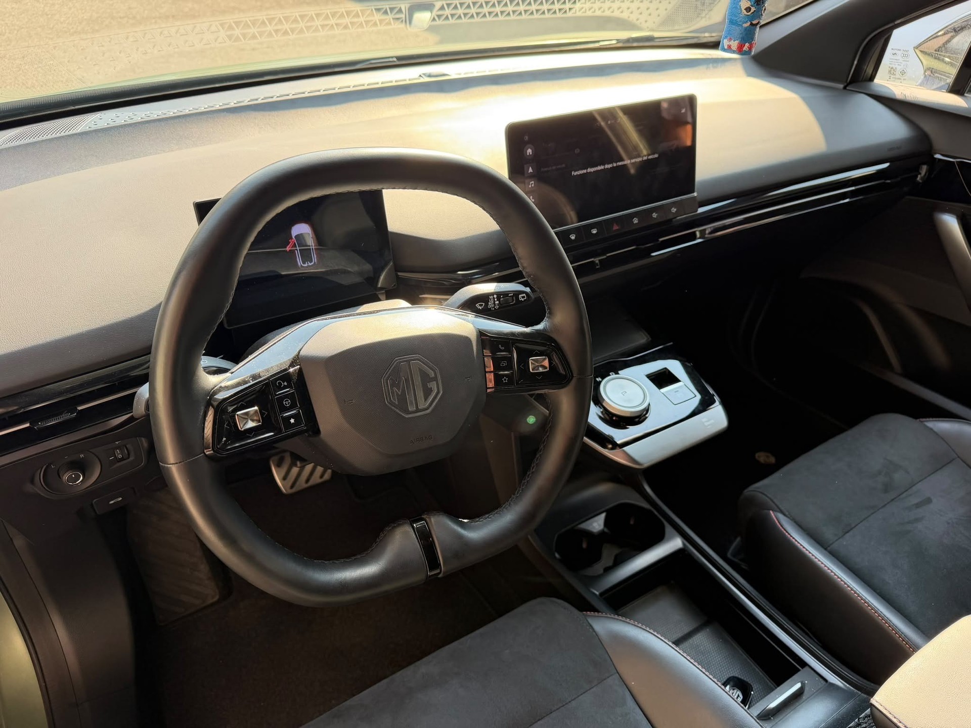 MG 4 EV 64kWh Xpower AWD-image-9