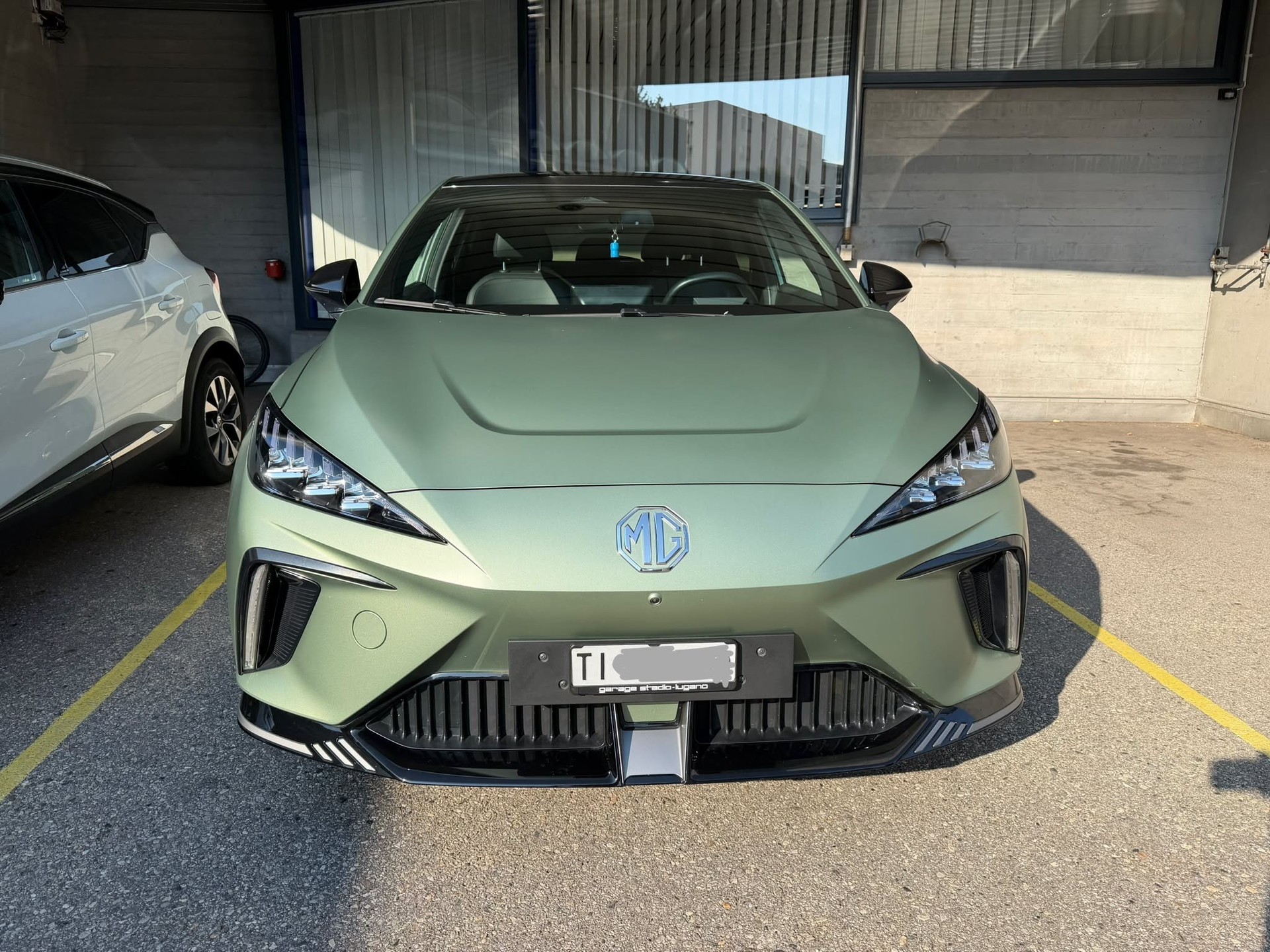 MG 4 EV 64kWh Xpower AWD-image-4