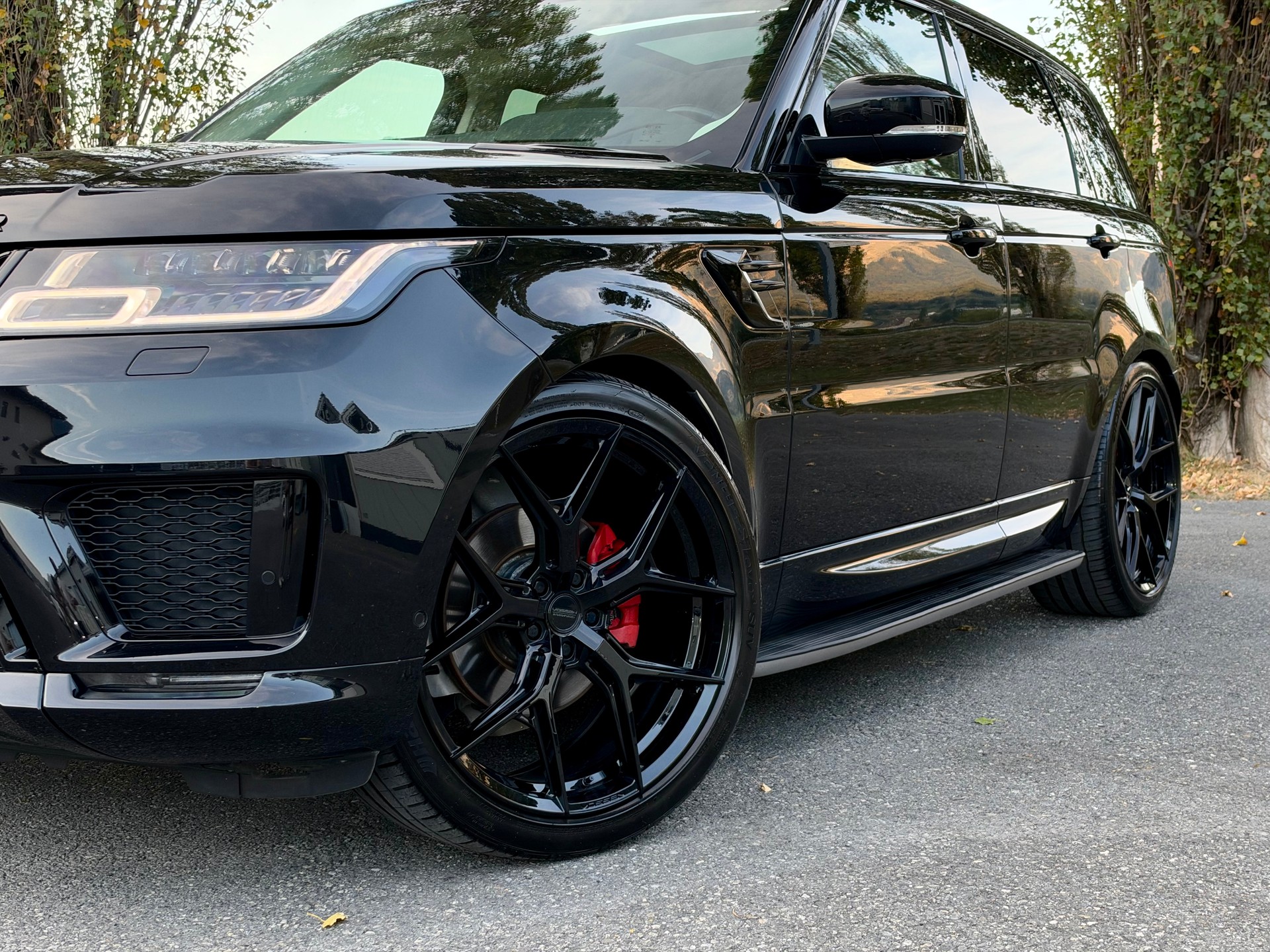 LAND ROVER 3.0 SDV6 HSE Dynamic-image-3