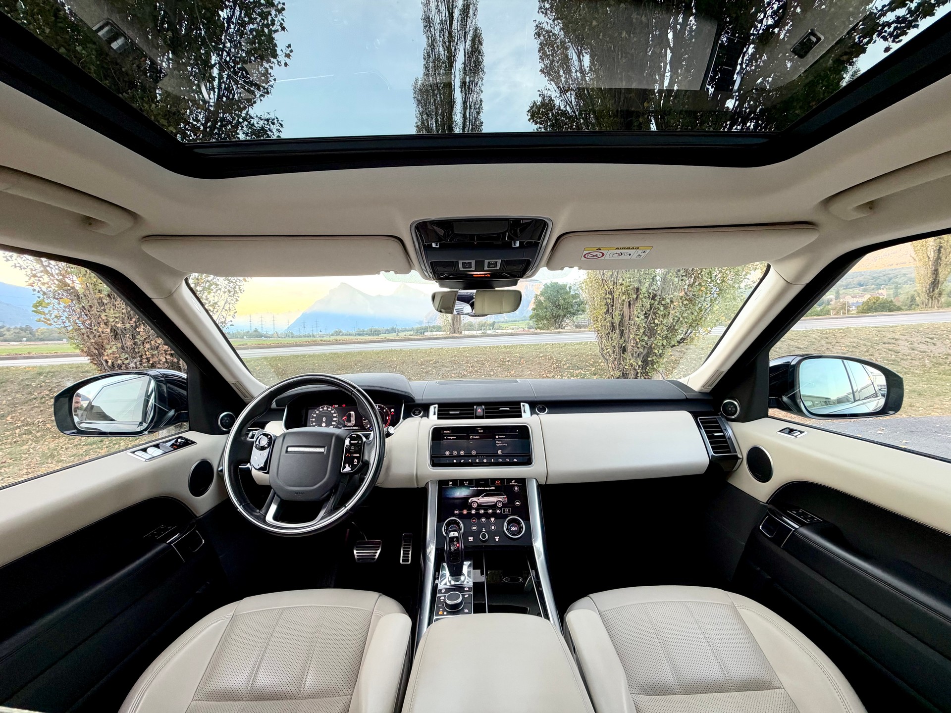 LAND ROVER 3.0 SDV6 HSE Dynamic-image-4