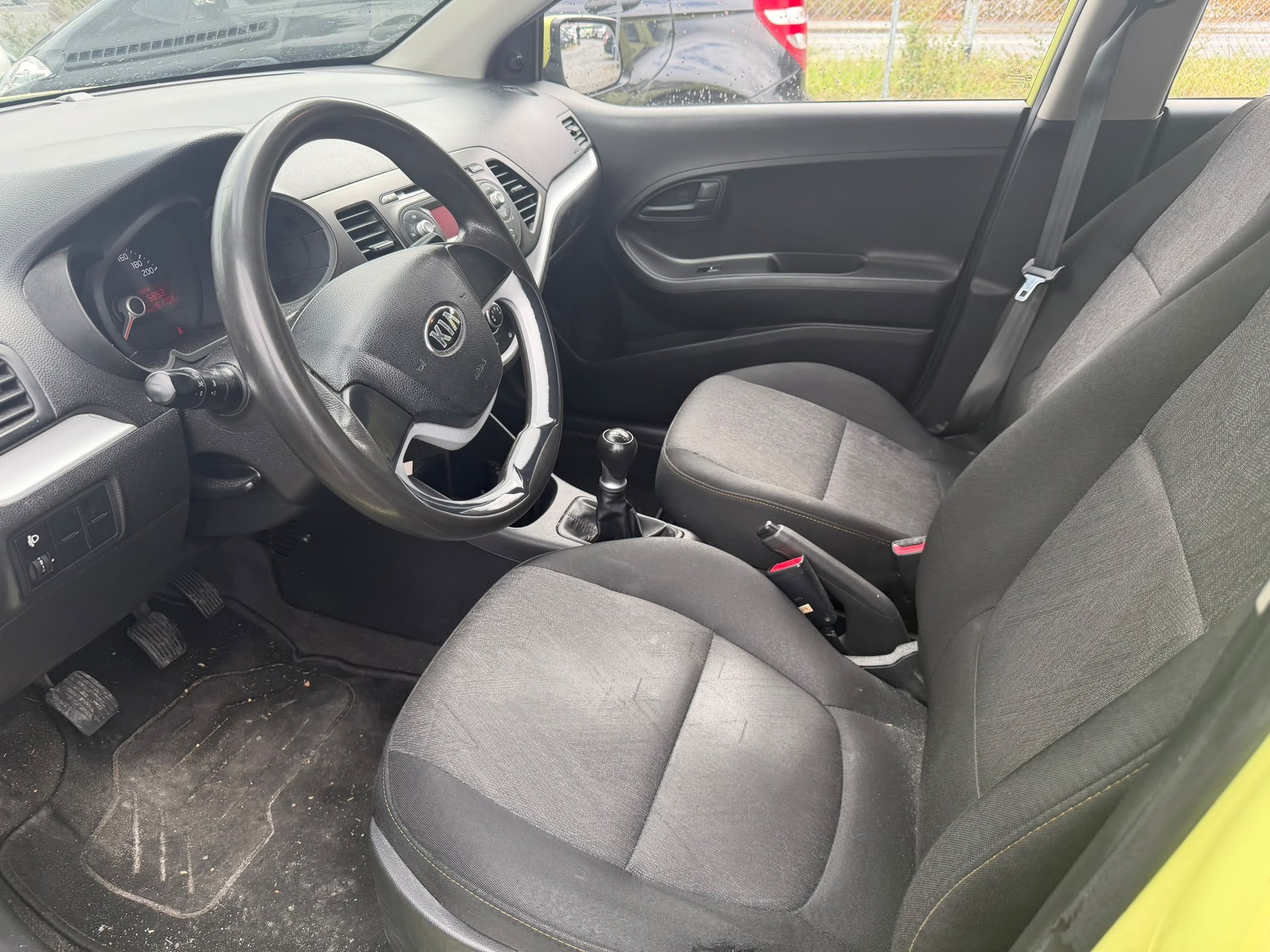 KIA Picanto 1.0 CVVT Classic-image-9