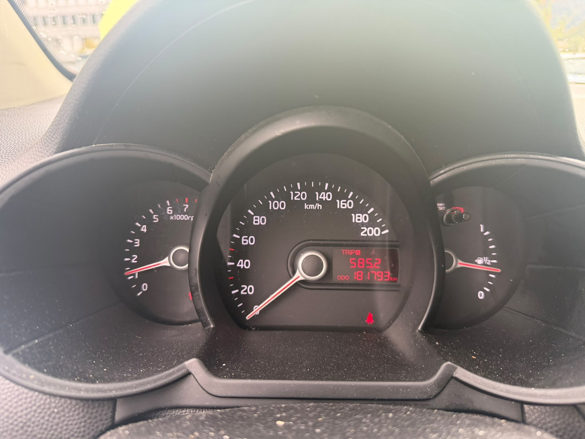 KIA Picanto 1.0 CVVT Classic-image-12