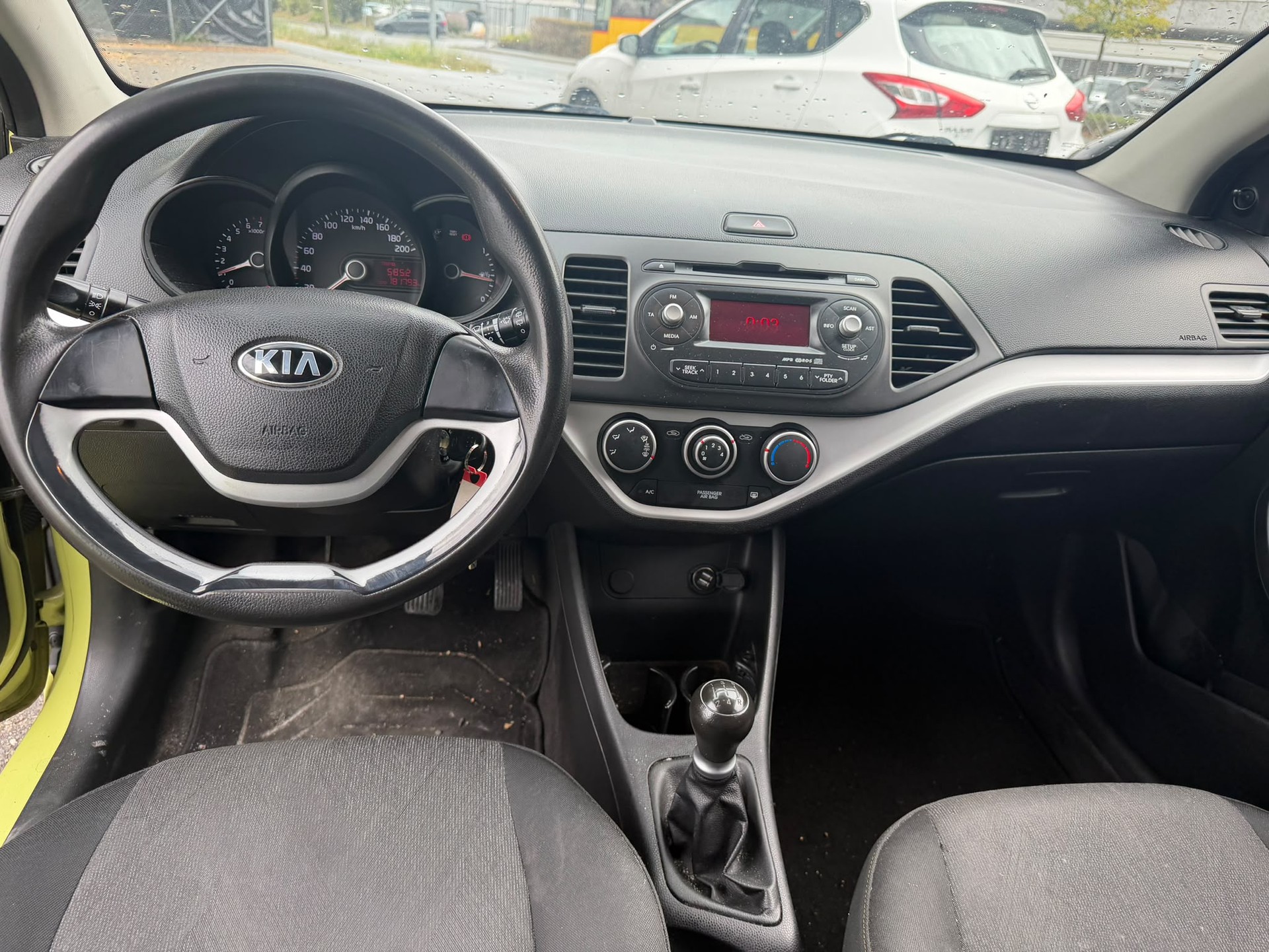 KIA Picanto 1.0 CVVT Classic-image-11