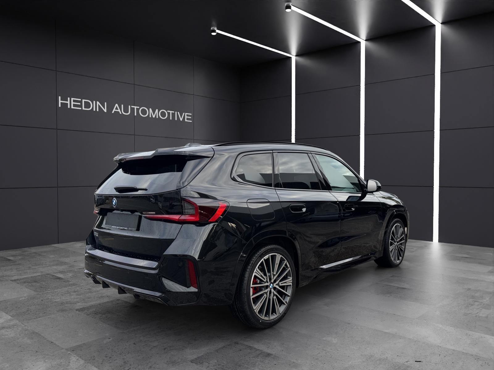 BMW iX1 xDrive 30-image-19