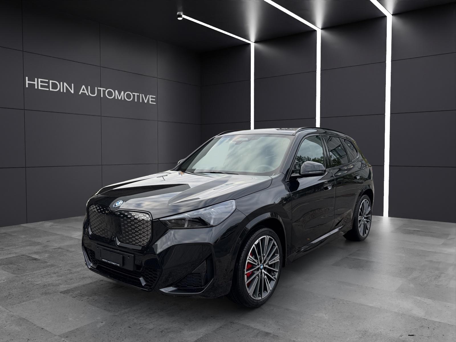 BMW iX1 xDrive 30