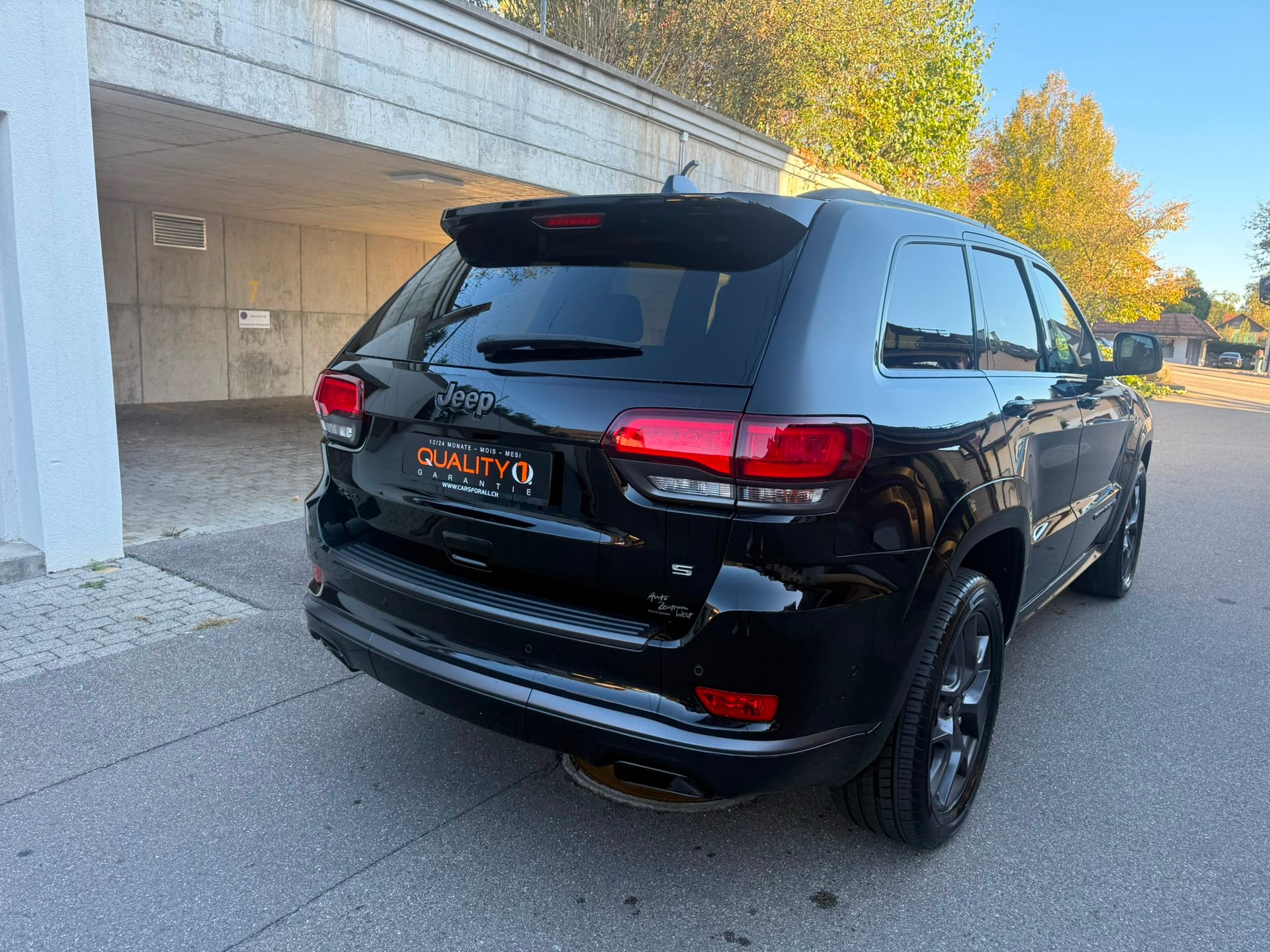 JEEP Grand Cherokee 3.0 CRD Limited Automatic-image-3