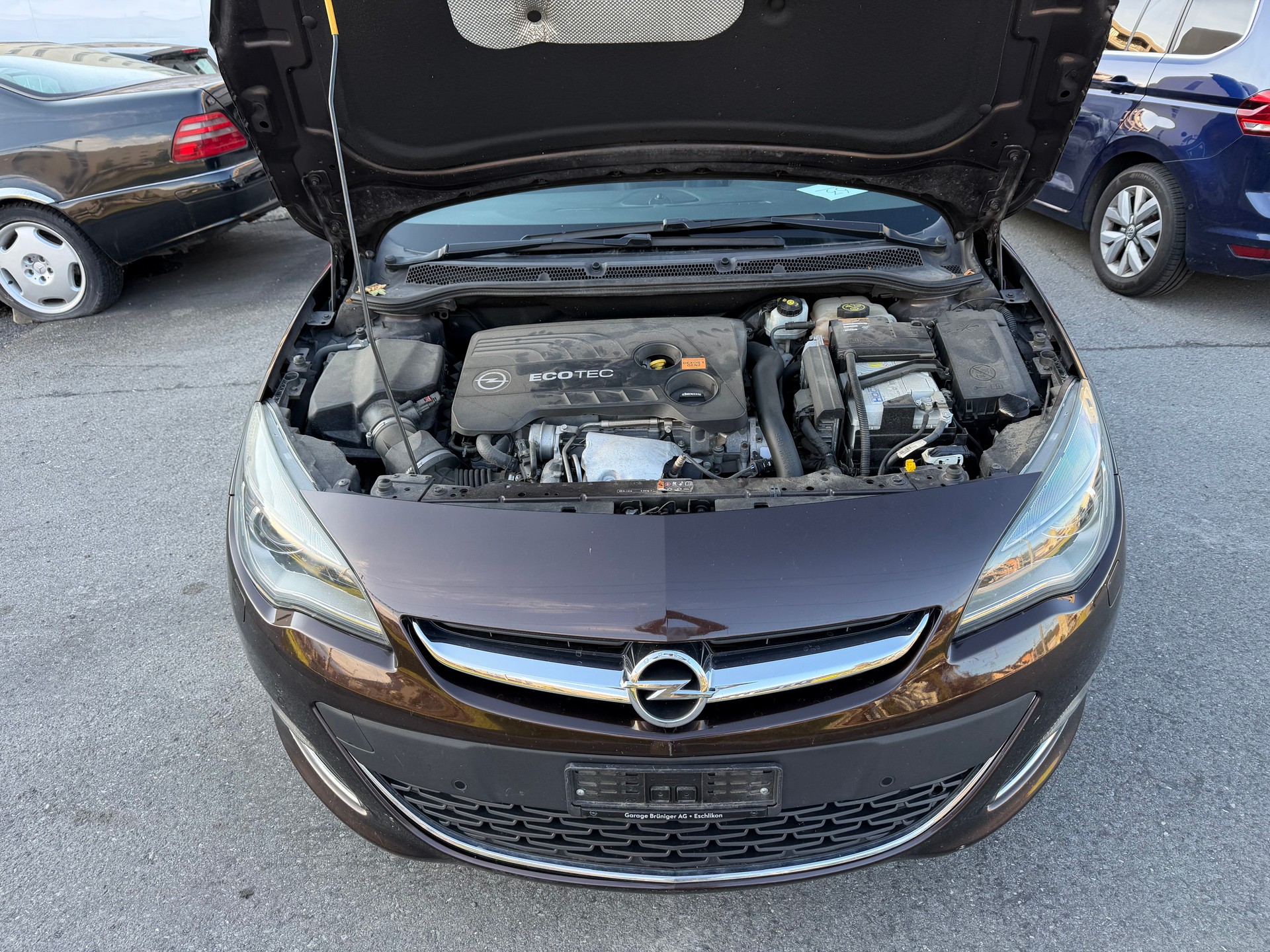 OPEL Astra SportsTourer 1.6i 16V Turbo Cosmo-image-11