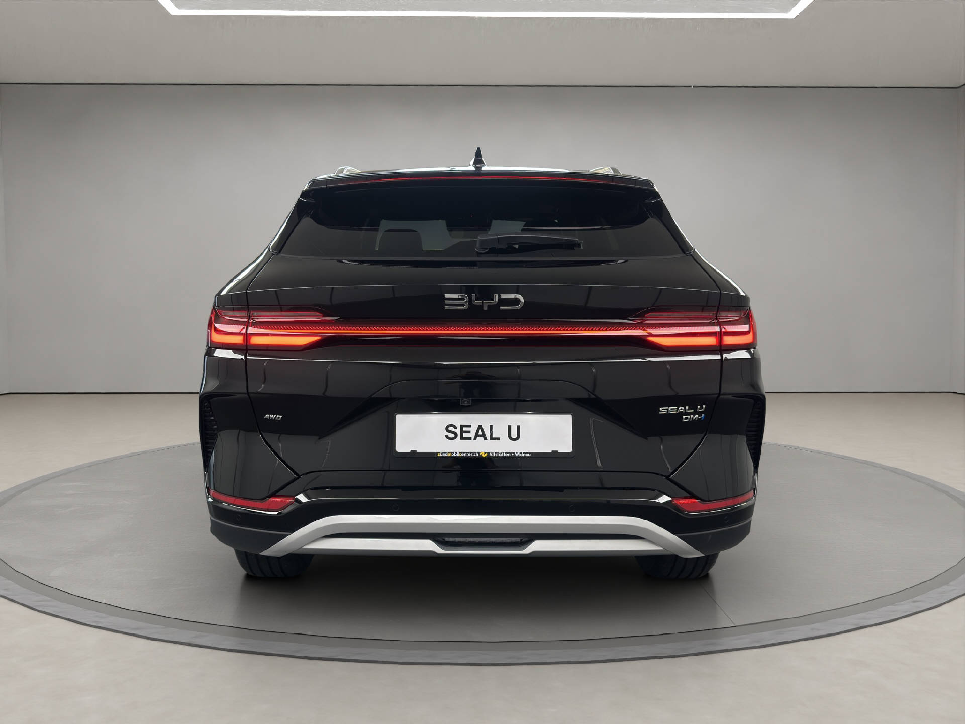 BYD Seal U DM-i Design AWD 324 PS-image-3