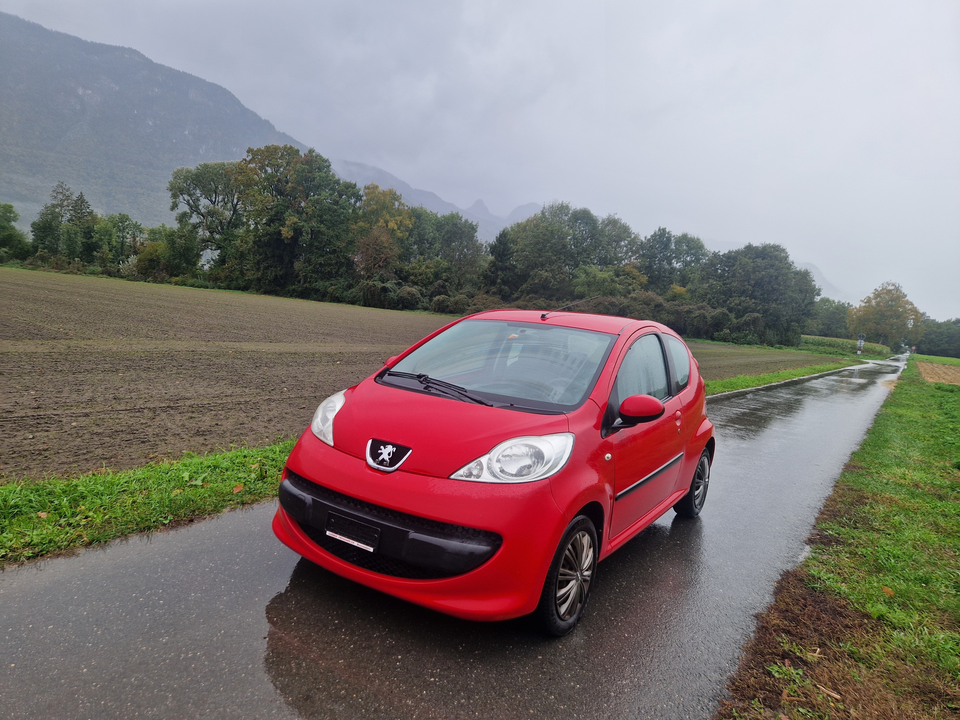 Car photo