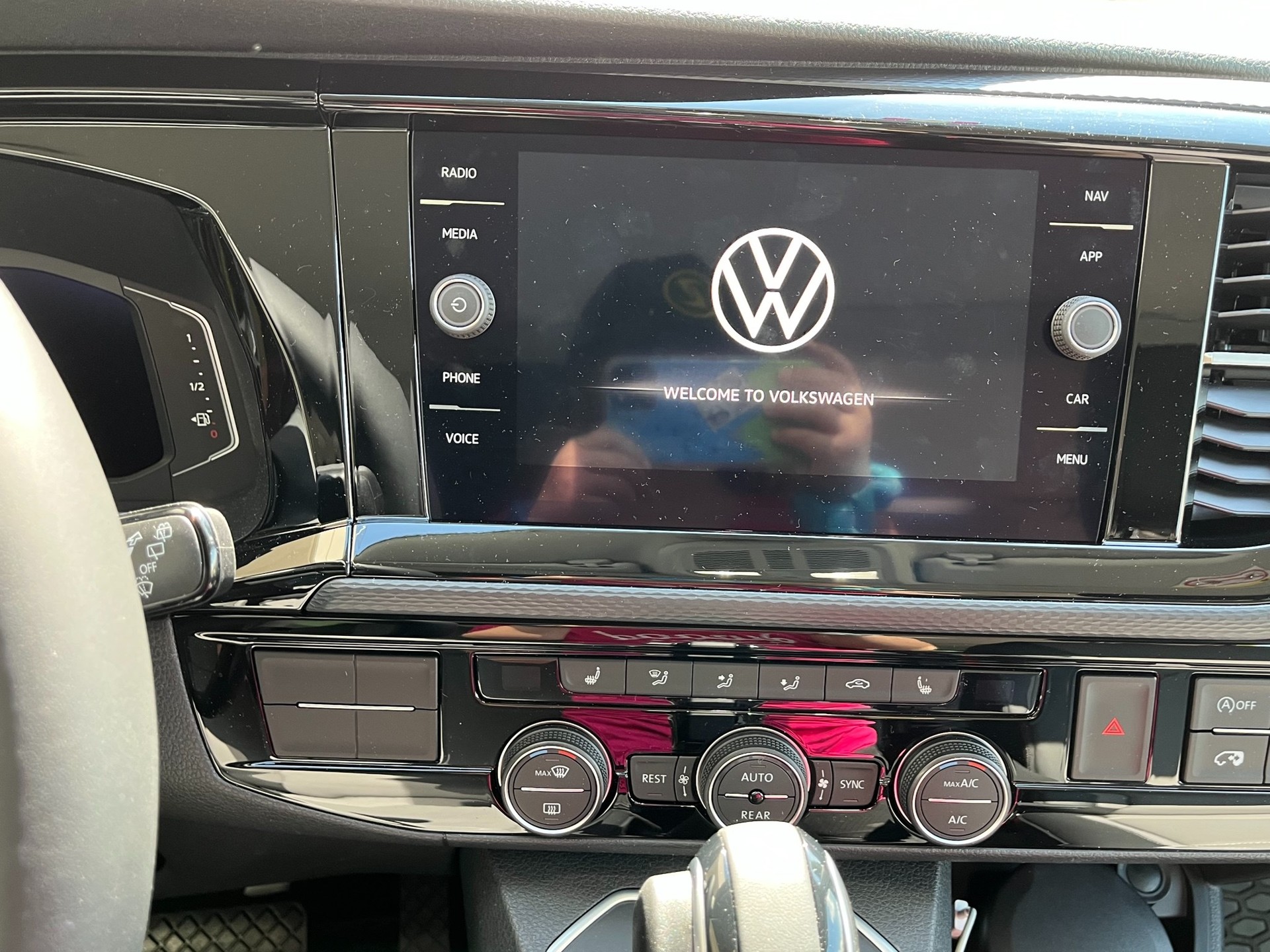 VW T6.1 Caravelle 2.0 TDI Highline DSG-image-16