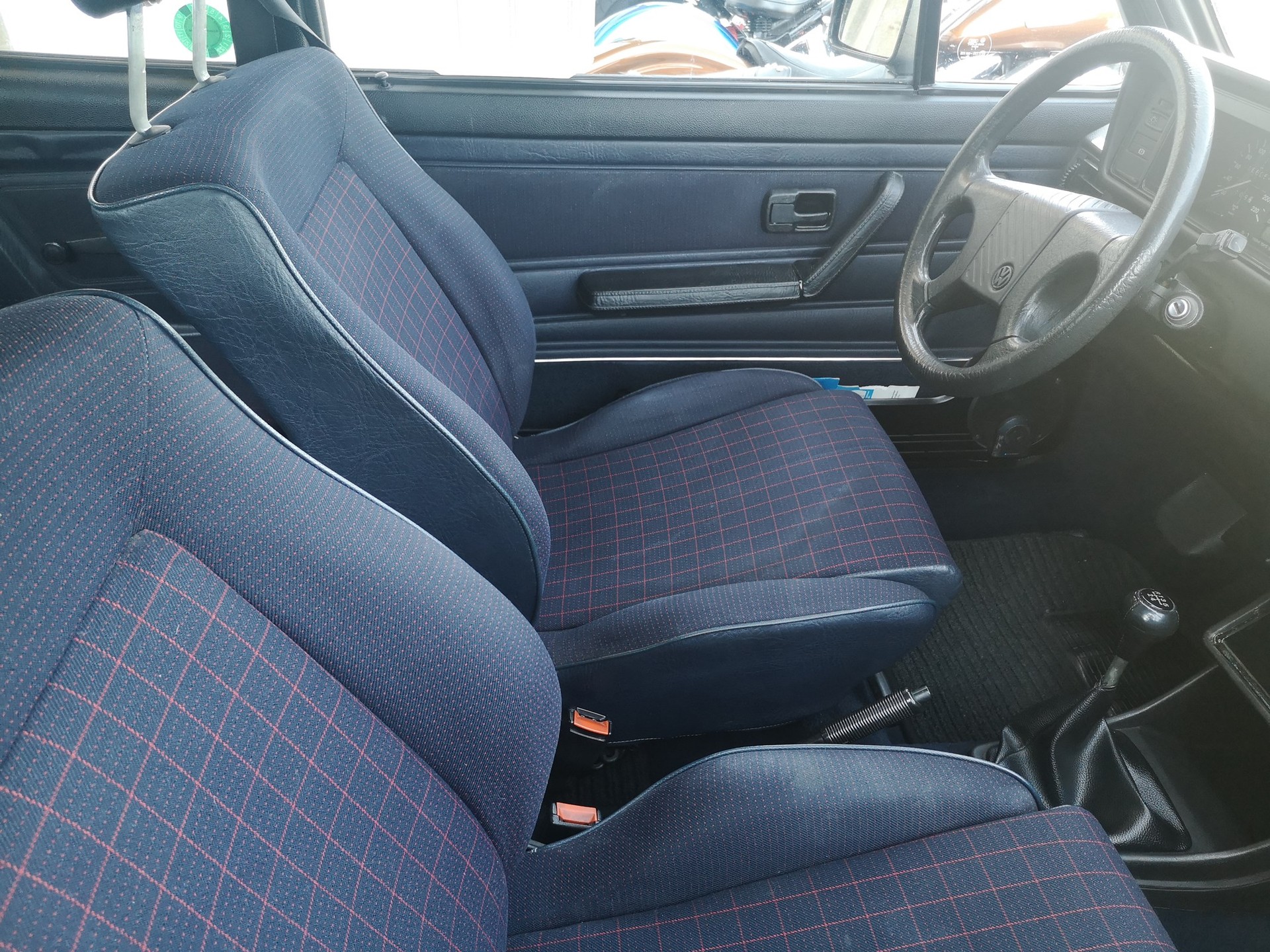 VW Golf Cabriolet 1800 (GL)-image-2