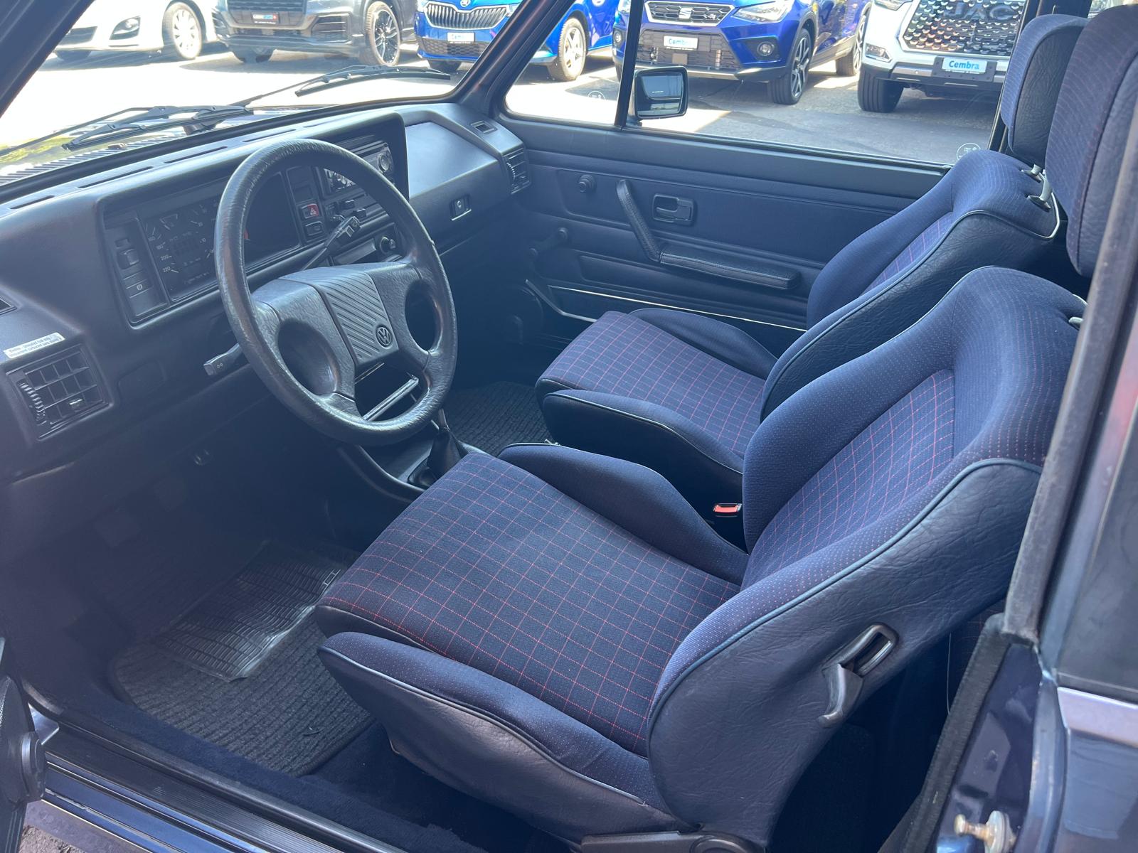 VW Golf Cabriolet 1800 (GL)-image-4