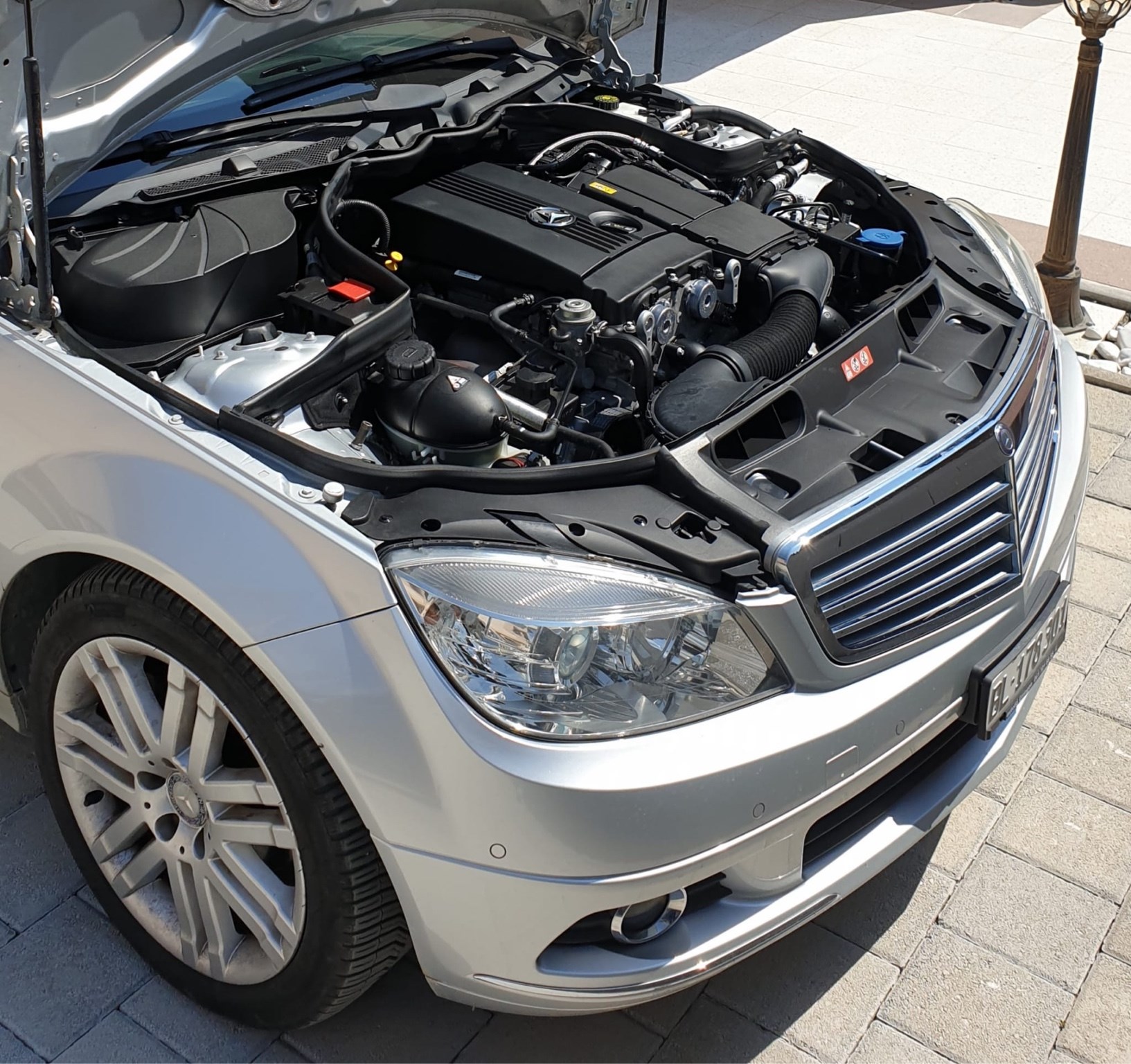 MERCEDES-BENZ C 180 Kompressor Elegance Automatic-image-1
