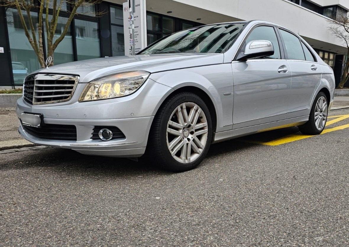 MERCEDES-BENZ C 180 Kompressor Elegance Automatic-image-8