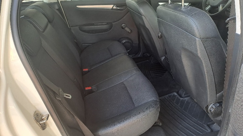 MERCEDES-BENZ B 200-image-10