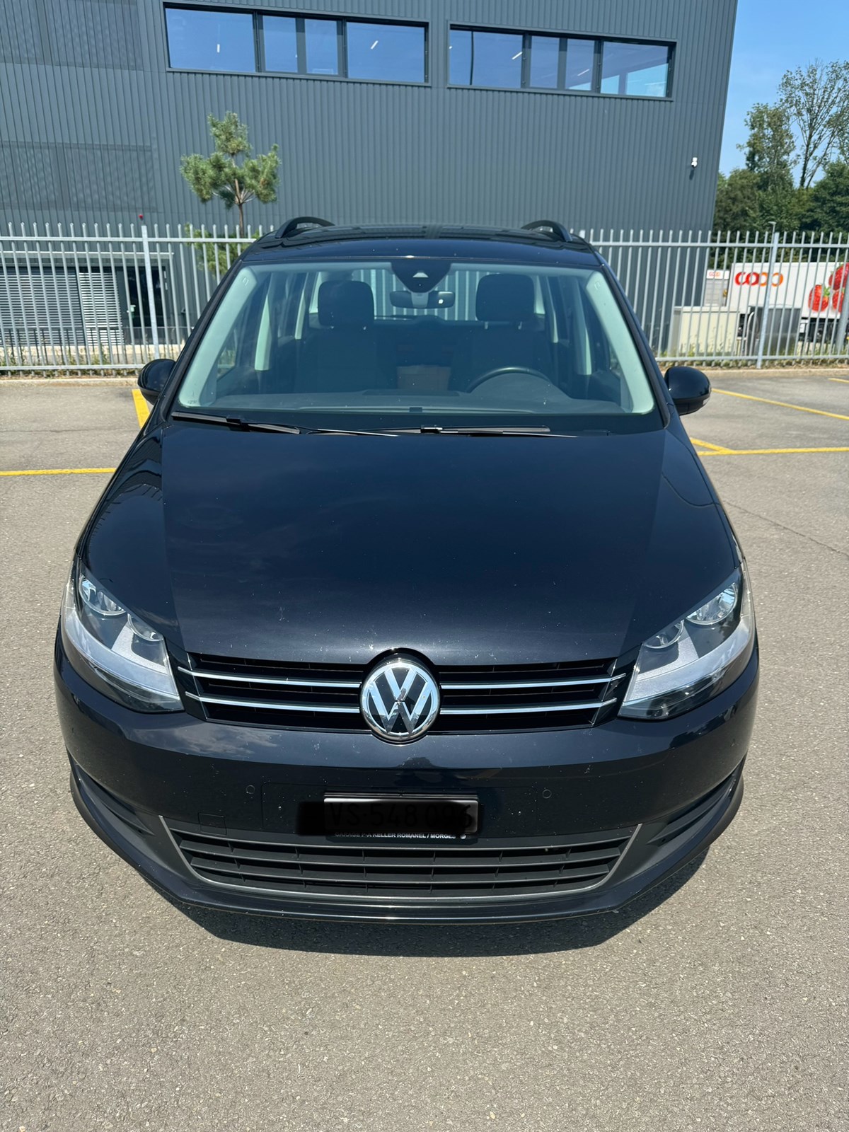 VW SHARAN 2.0 TDI BMT COMFORT-image-3