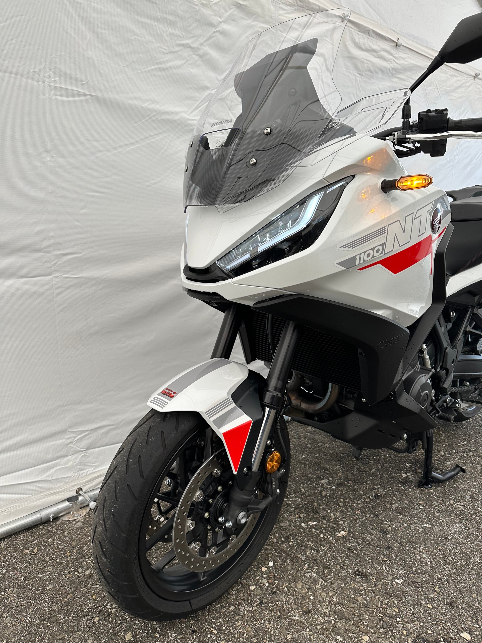 HONDA NT 1100-image-10