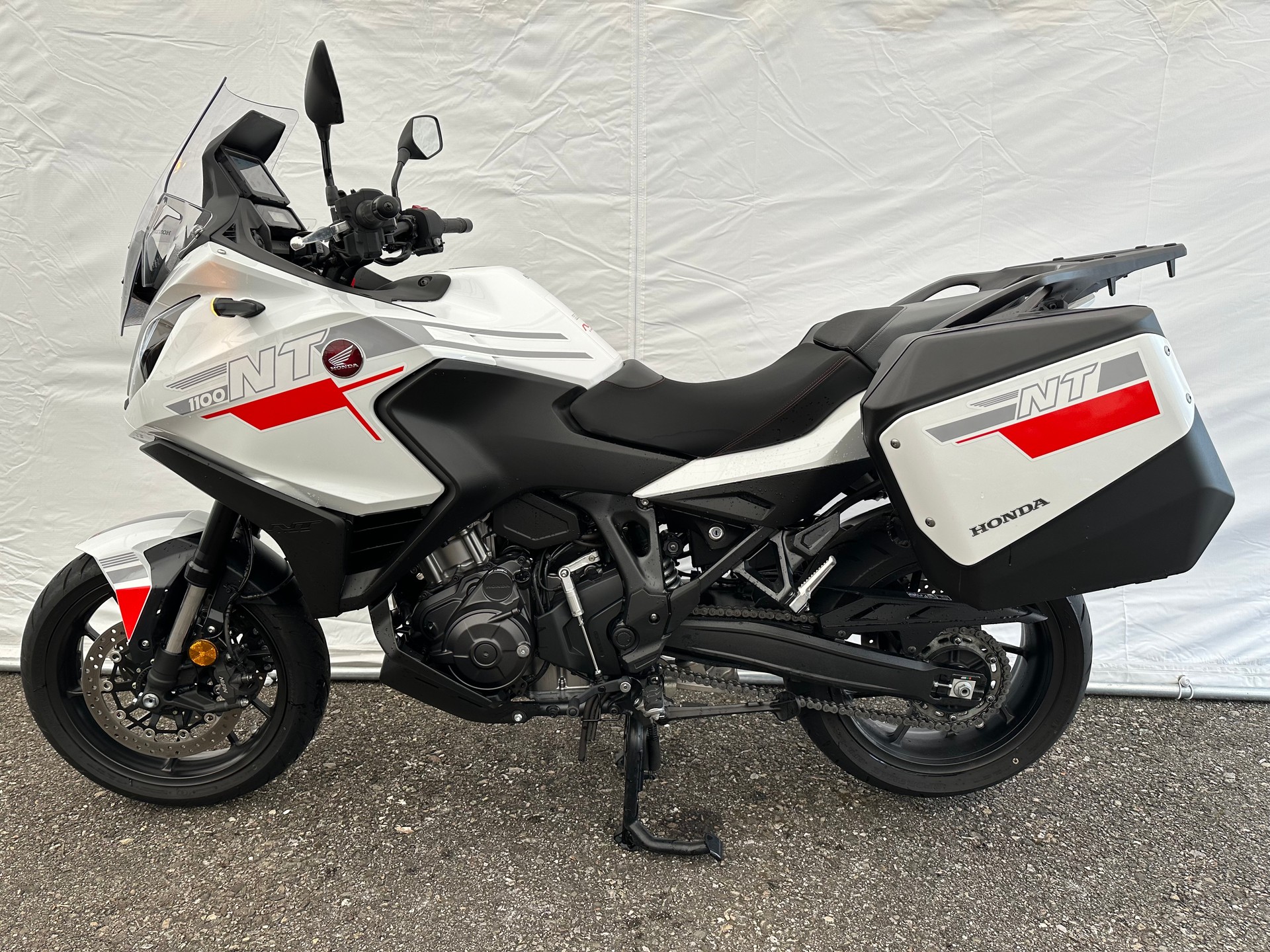 HONDA NT 1100-image-7