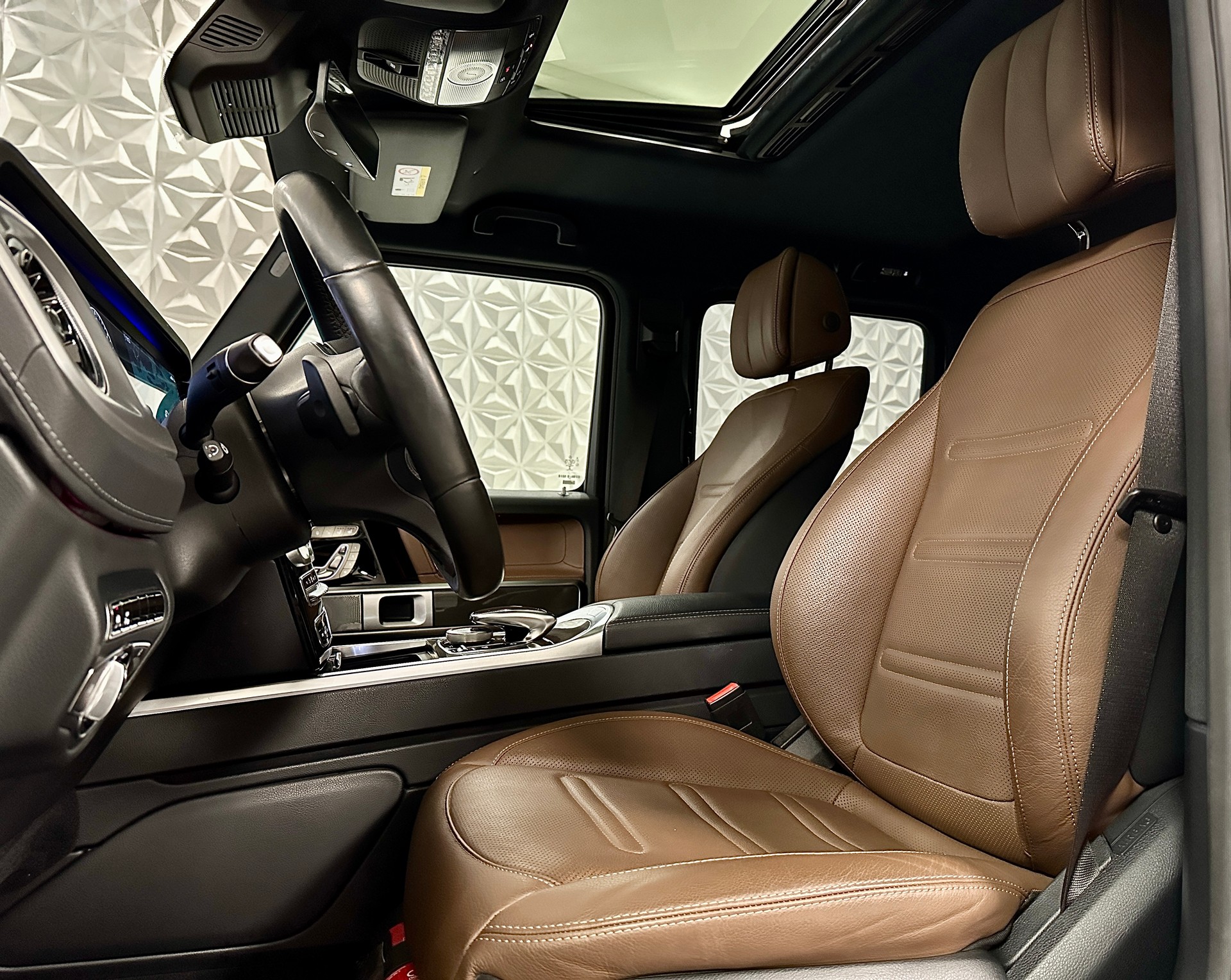 MERCEDES-BENZ G 400 d AMG Line 9G-Tronic-image-12