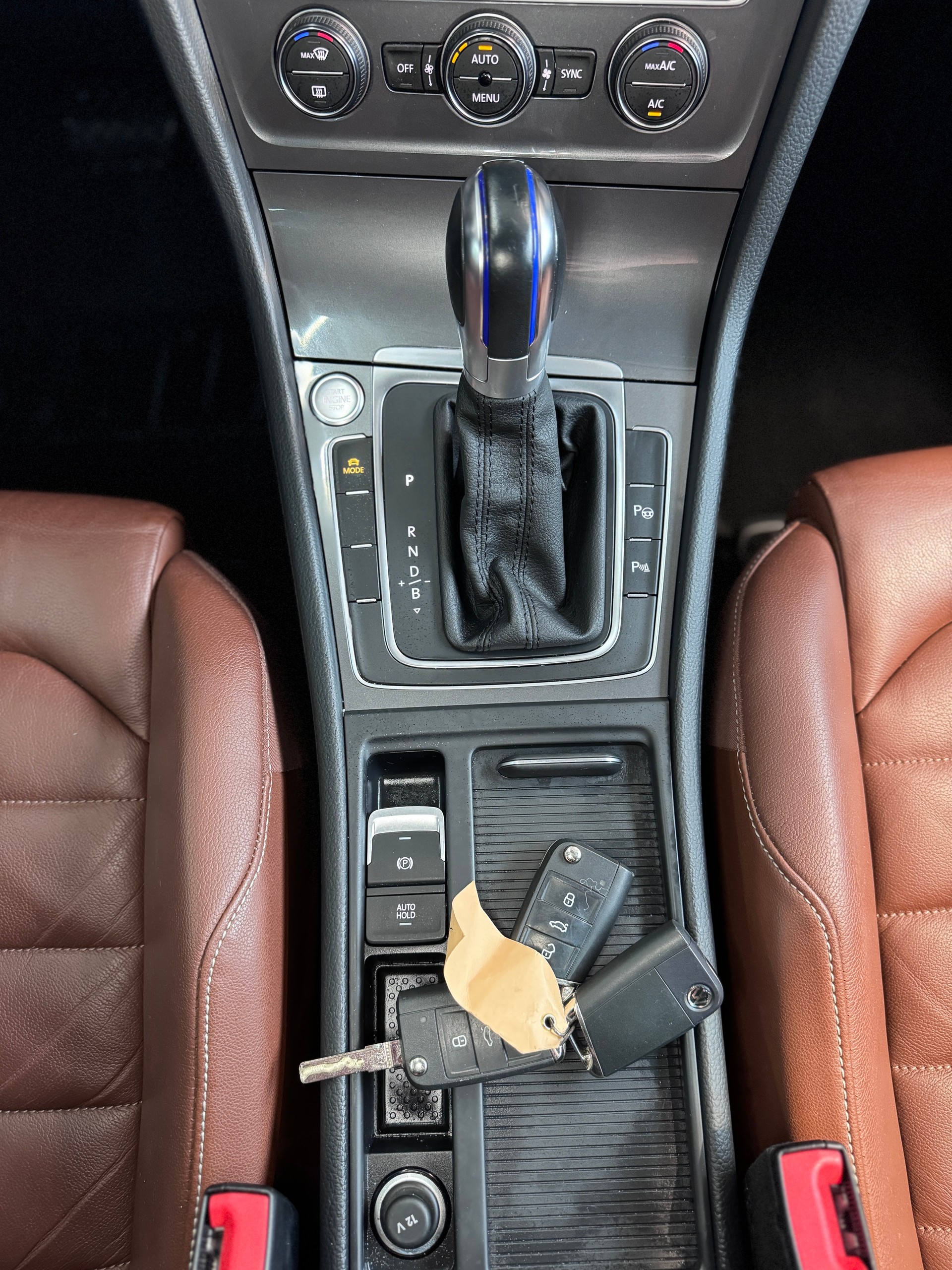 VW e-Golf-image-11