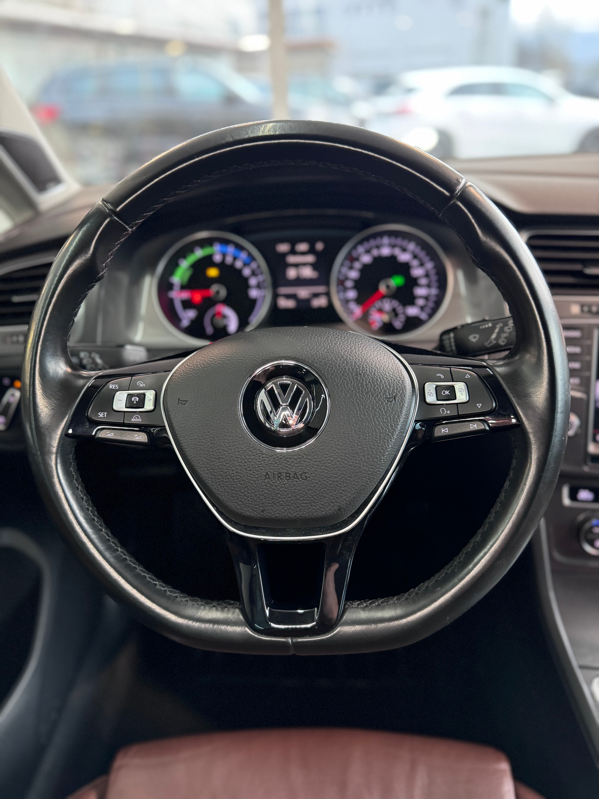 VW e-Golf-image-14