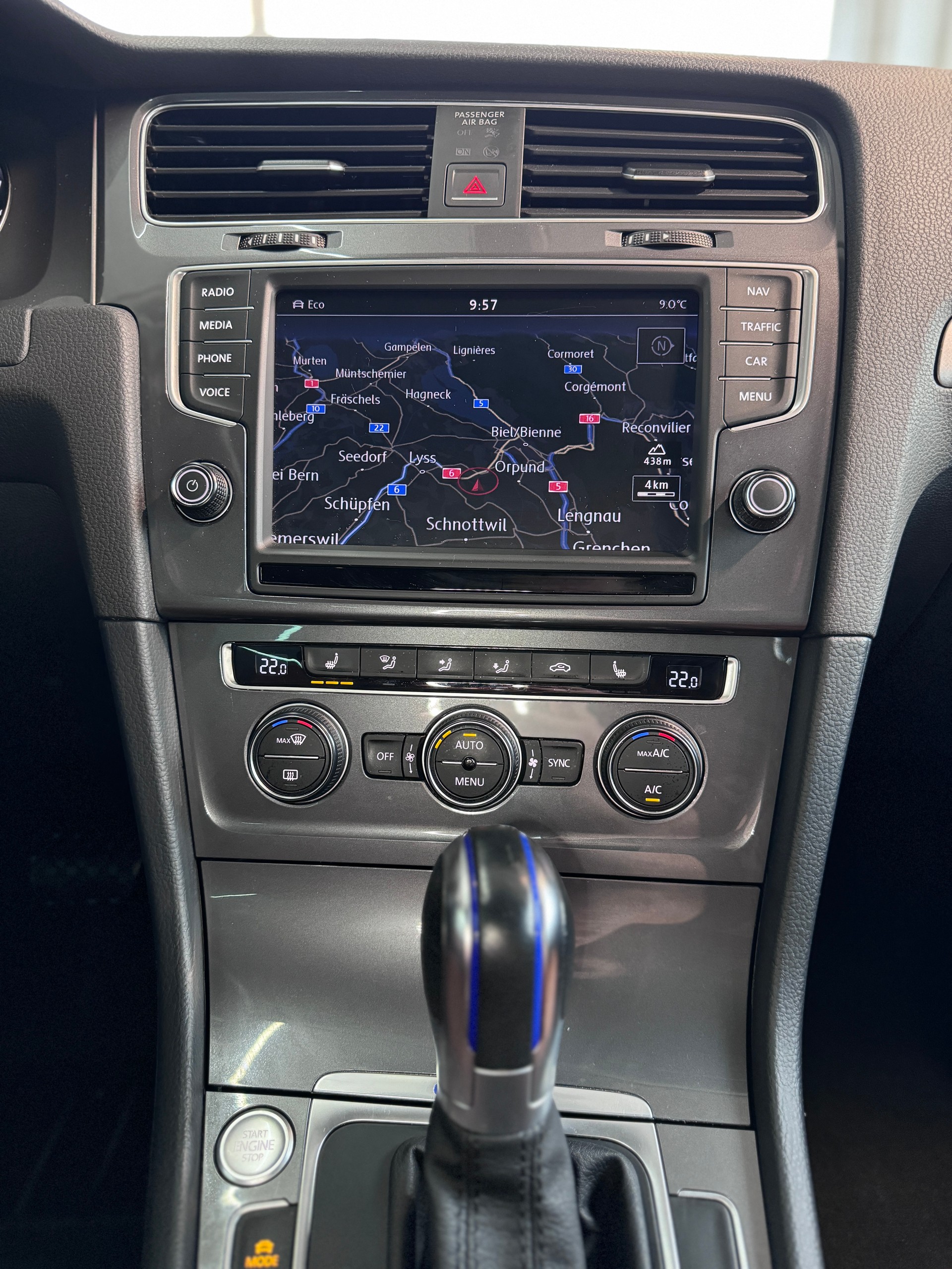 VW e-Golf-image-12
