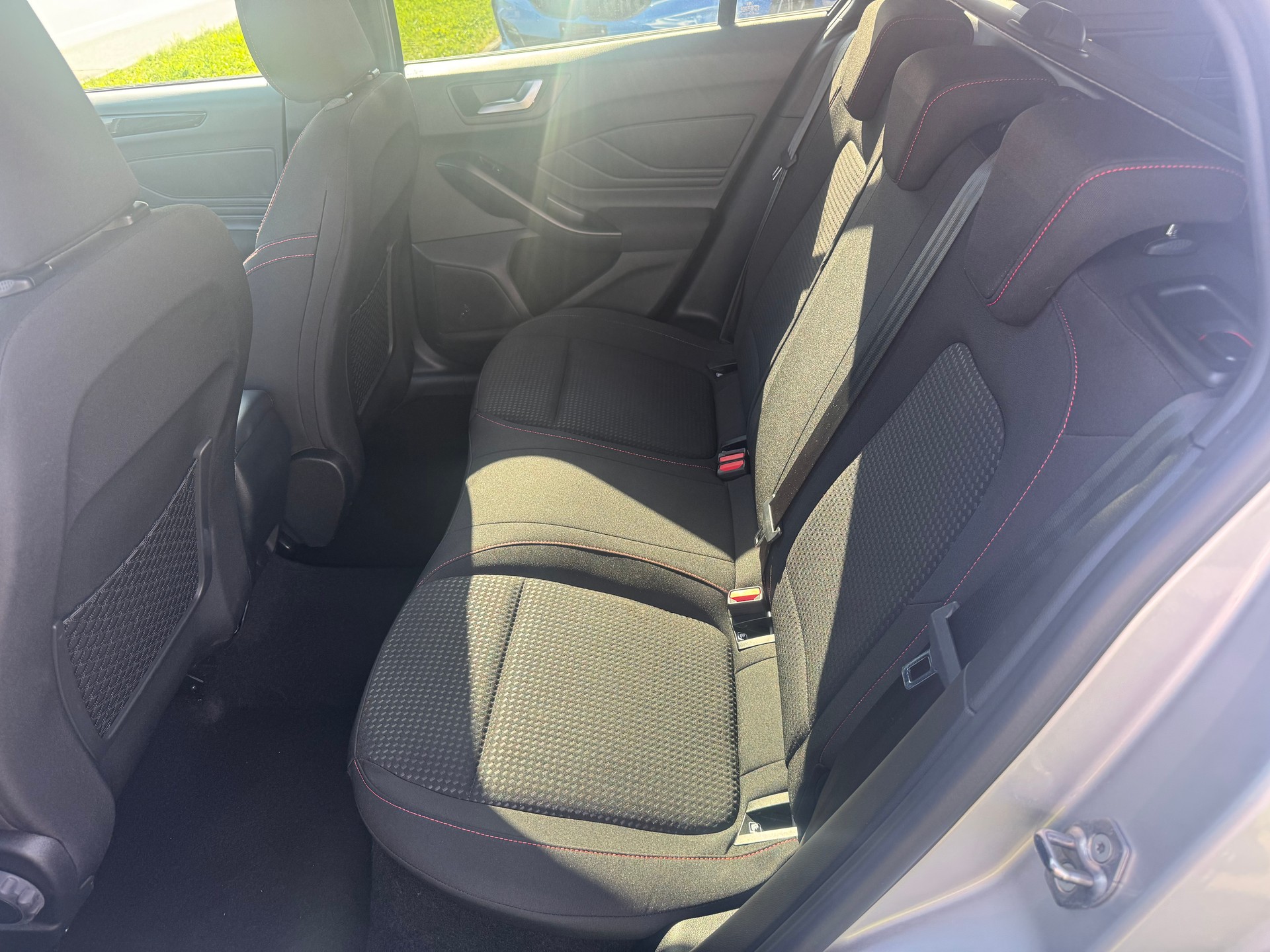 FORD Focus 1.0 MHEV ST-Line Automat-image-7