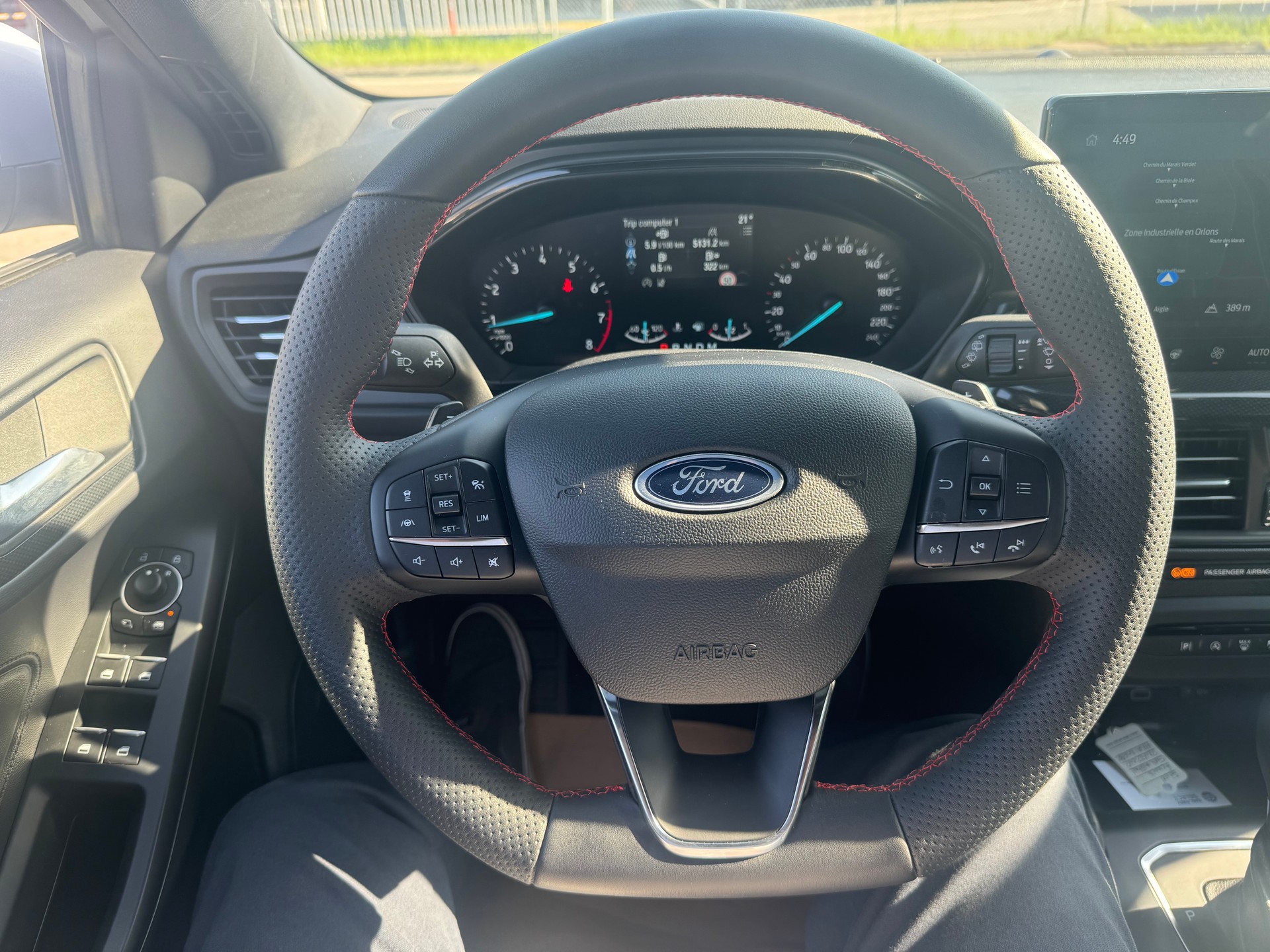 FORD Focus 1.0 MHEV ST-Line Automat-image-10