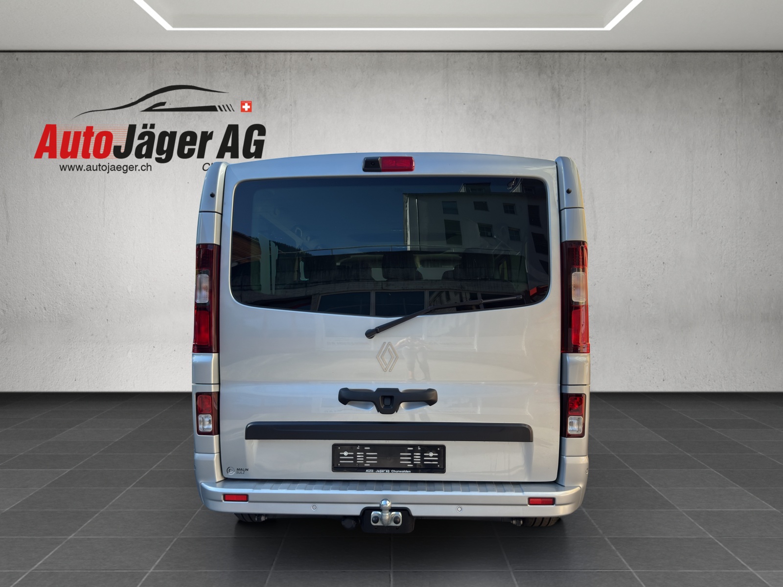 RENAULT Trafic Blue dCi 150 Passenger Grand Techno-image-4