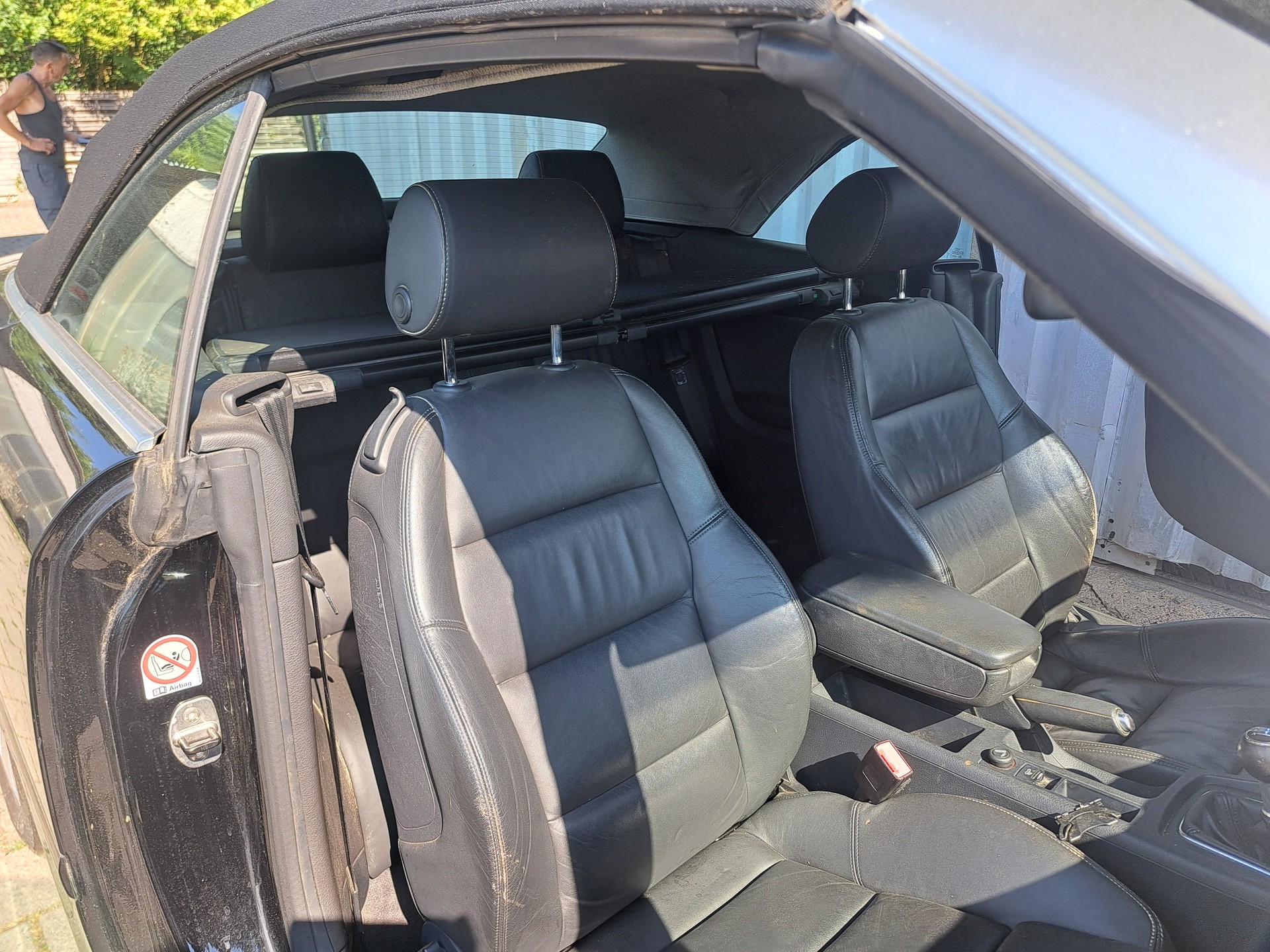 AUDI A4 Cabriolet 1.8 Turbo-image-9