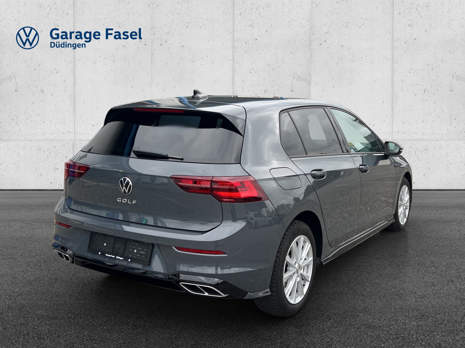 VW Golf 2.0 TSI R-Line DSG-image-4