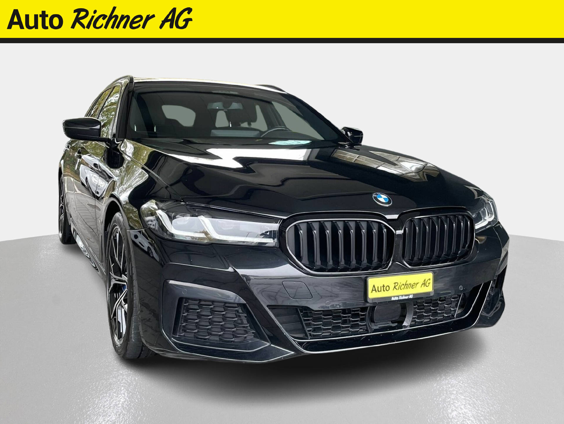 BMW 530d xDrive SAG Touring-image-0