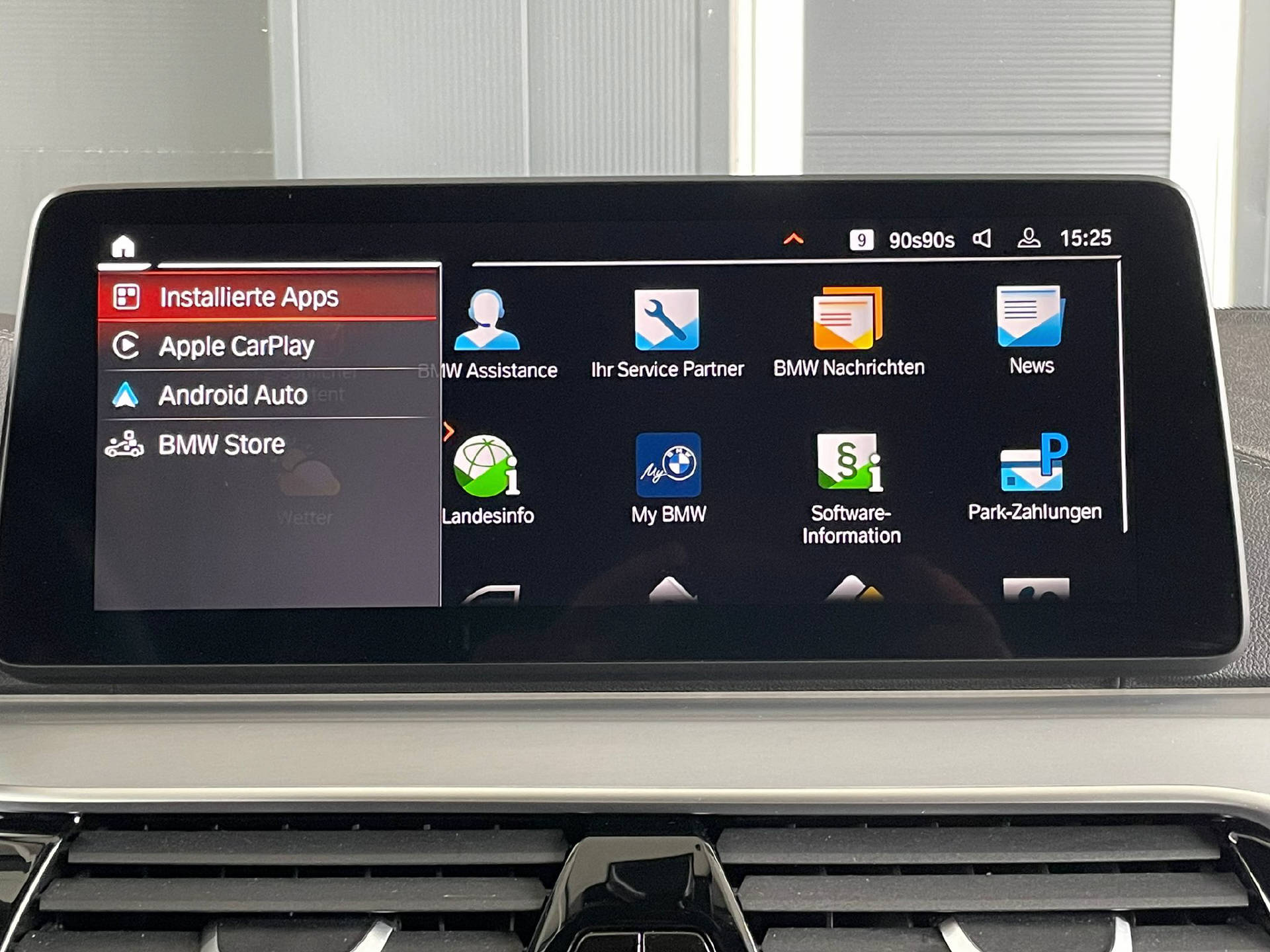 BMW 530d xDrive SAG Touring-image-13