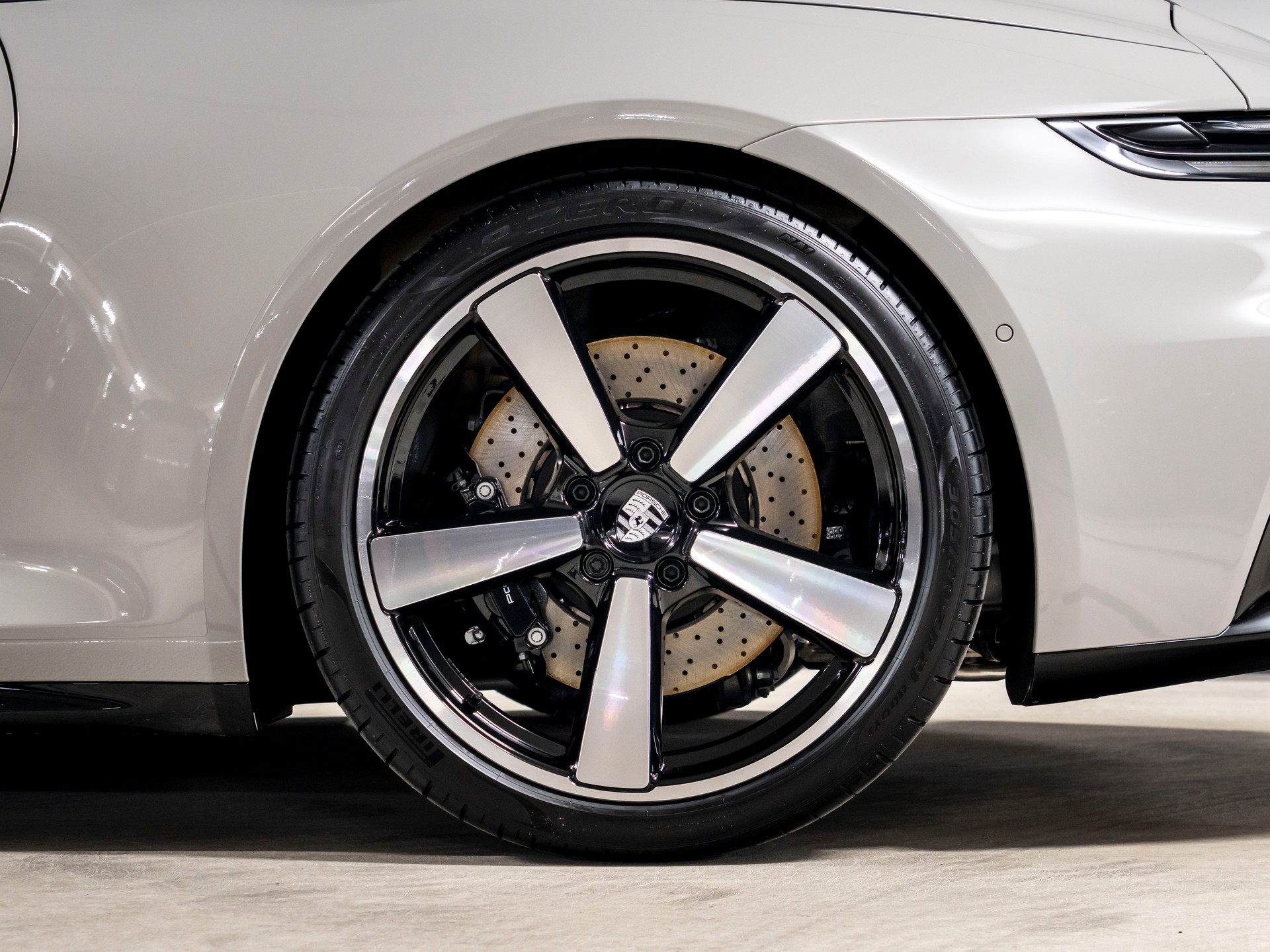 PORSCHE 911 4S 480CV Phase 2-image-11