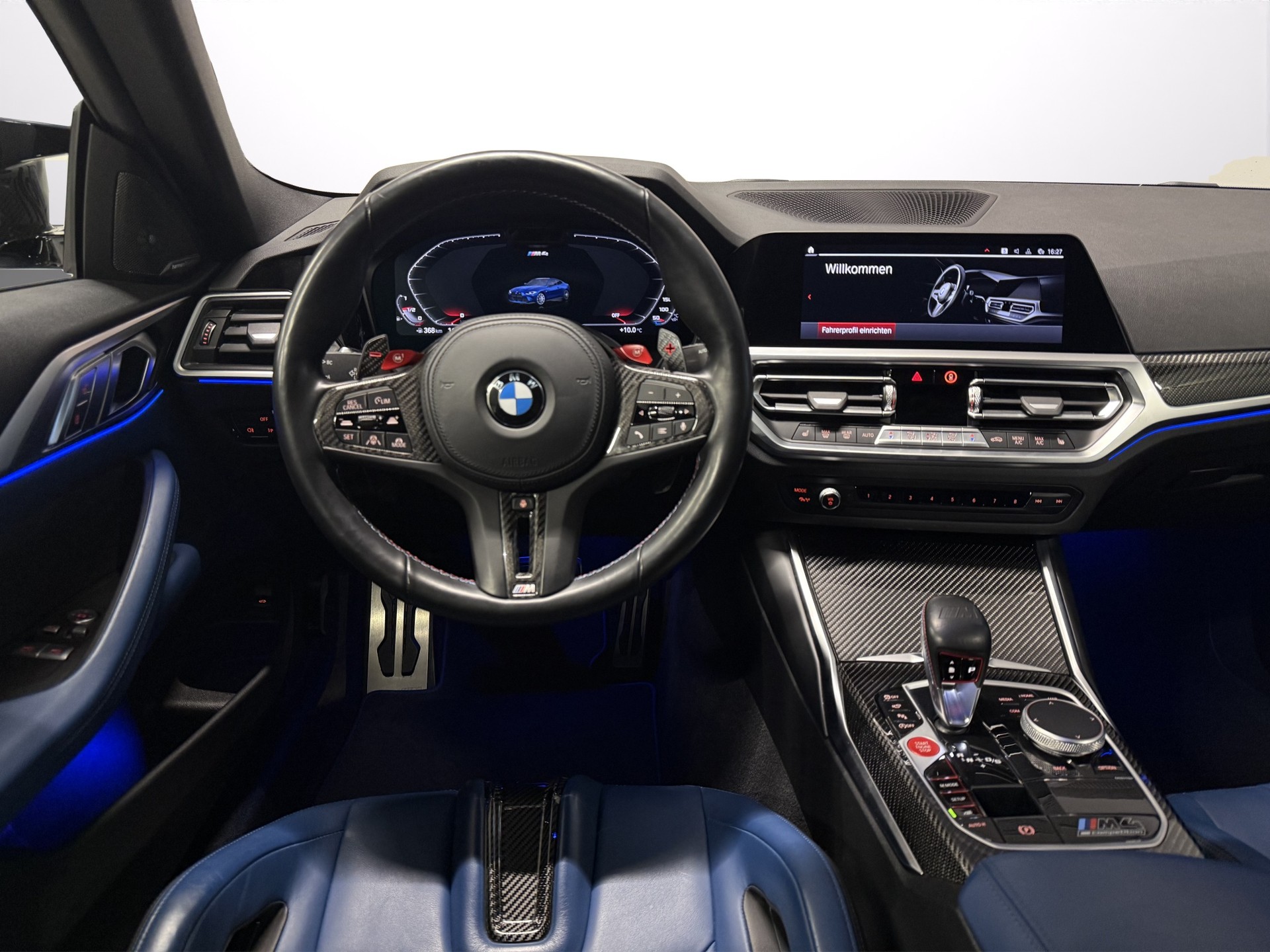 BMW M4 Coupé Competition M xDrive-image-12