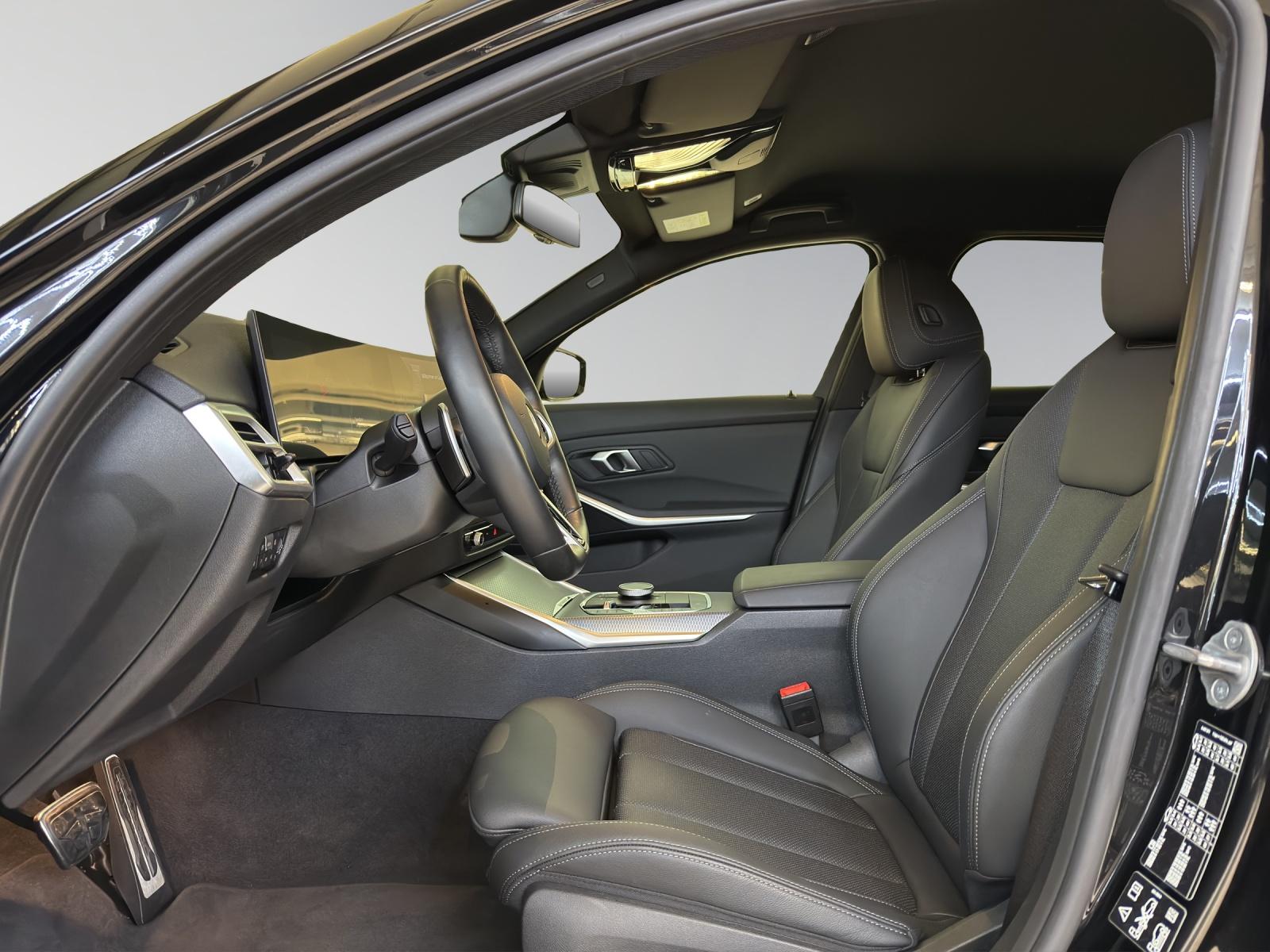 BMW 330d xDrive M-SportPaket-image-10