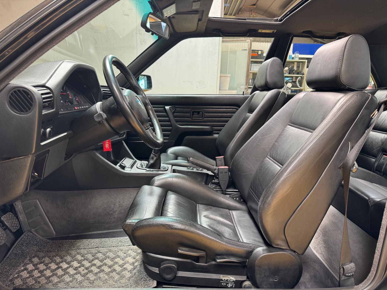 BMW M3-image-9