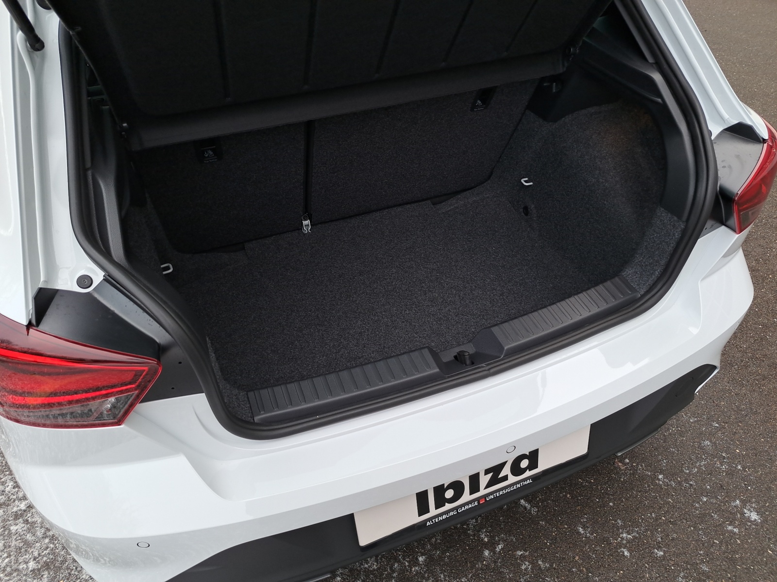 SEAT Ibiza 1.0 EcoTSI Move FR DSG-image-16