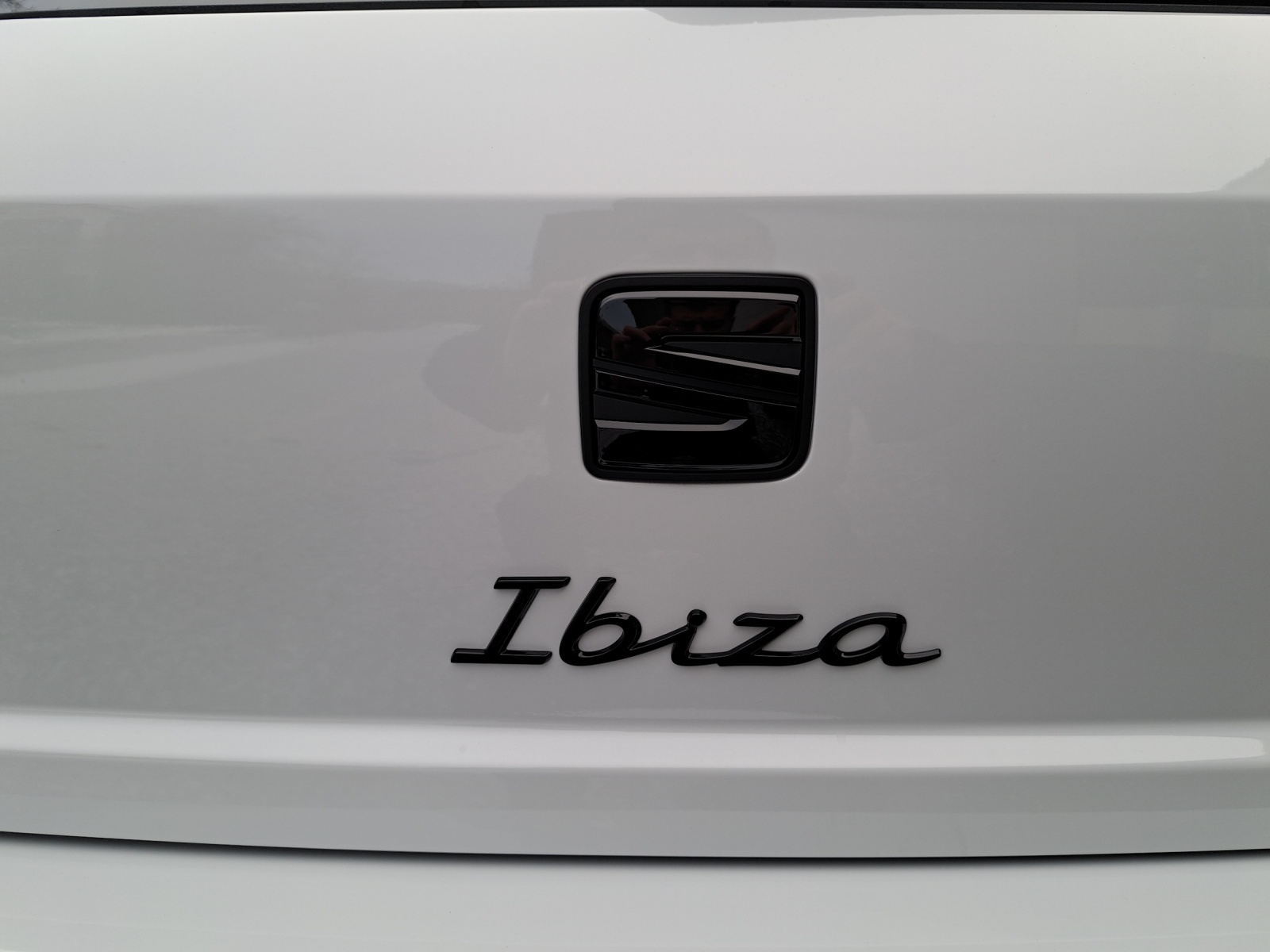 SEAT Ibiza 1.0 EcoTSI Move FR DSG-image-17