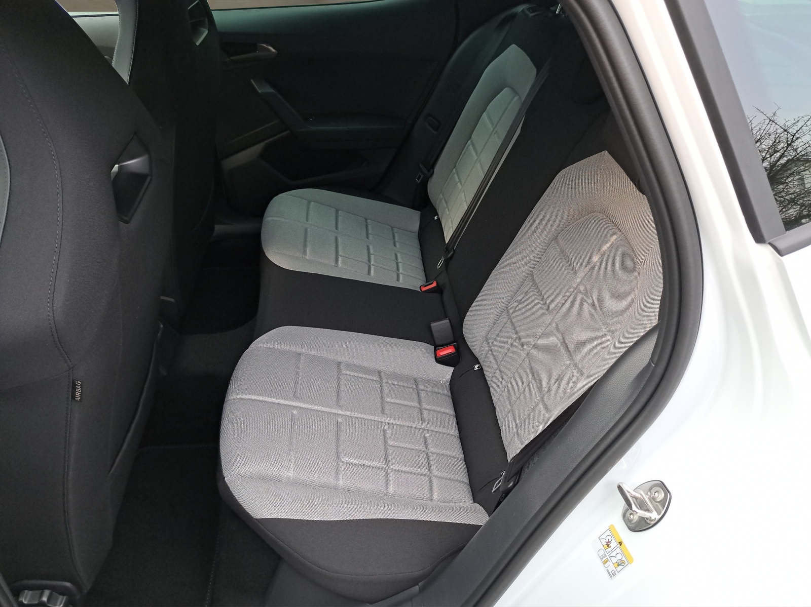 SEAT Ibiza 1.0 EcoTSI Move FR DSG-image-14