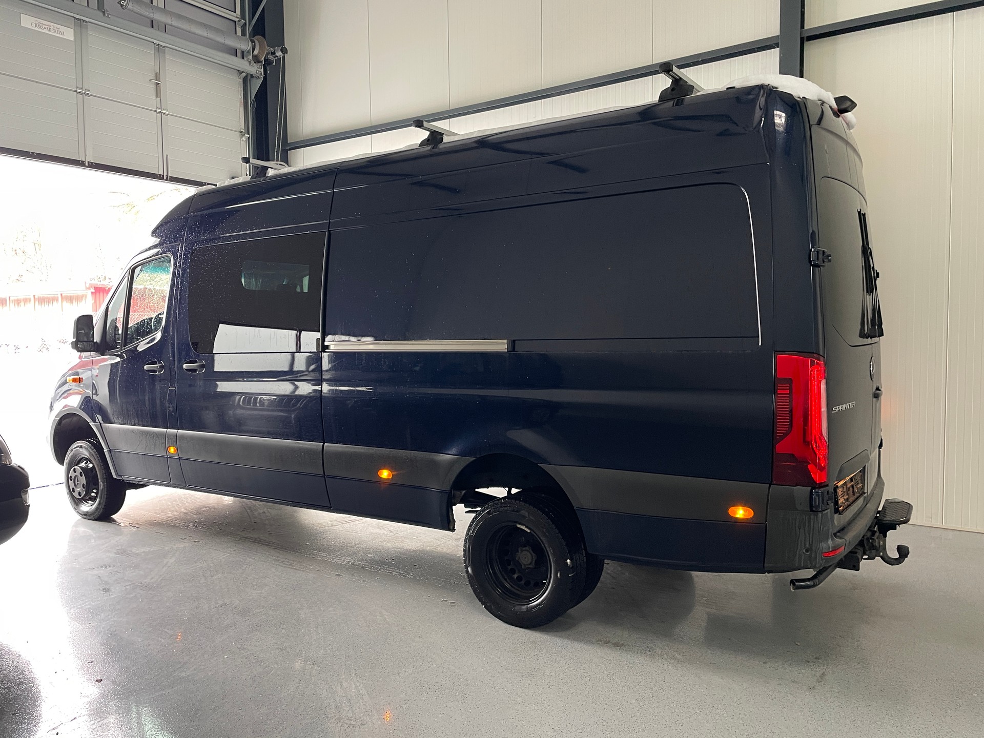 MERCEDES-BENZ Sprinter 519 CDI Lang A 4x4-image-2