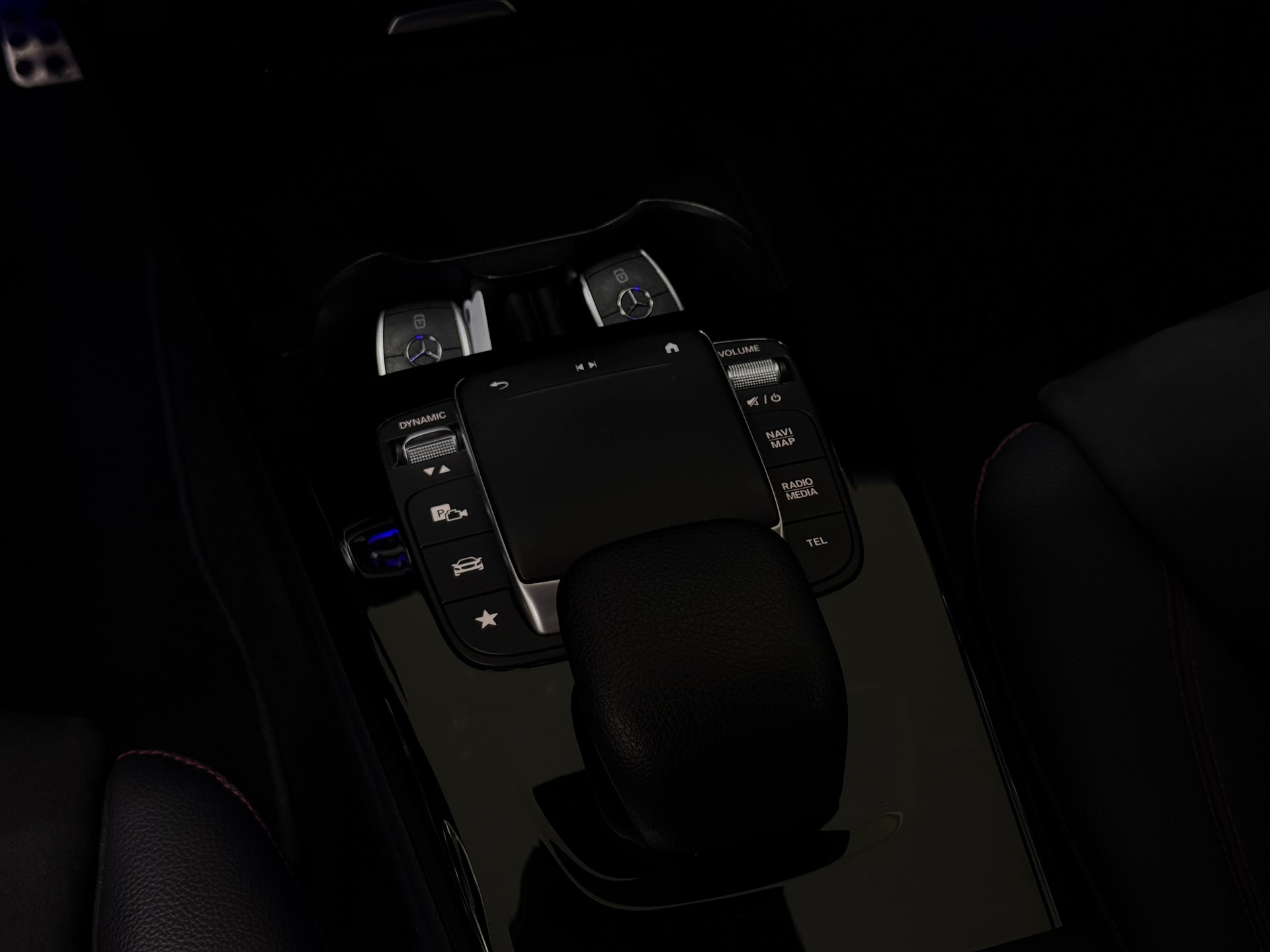 MERCEDES-BENZ CLA Shooting Brake 200 AMG Line 7G-DCT-image-15