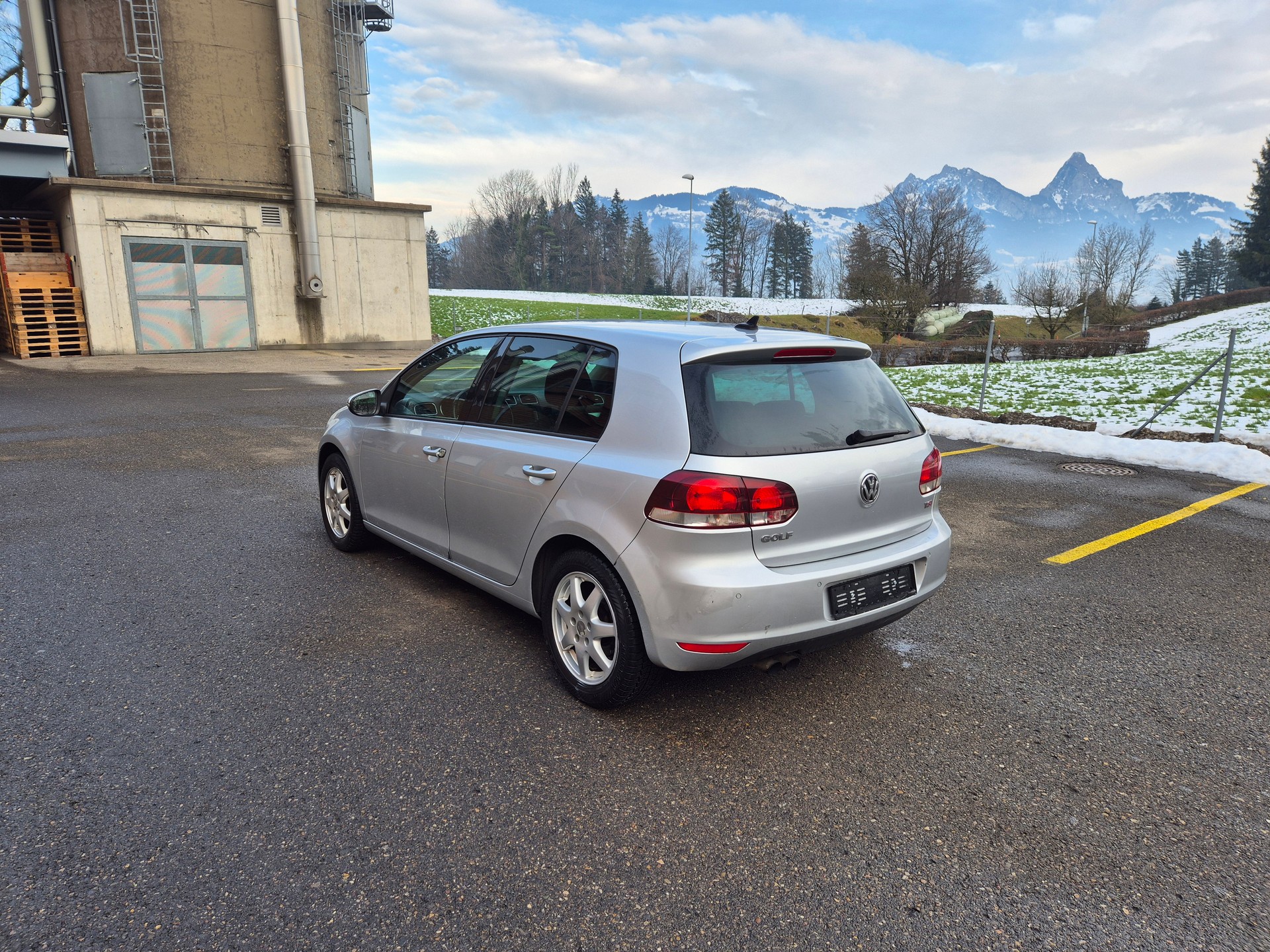VW Golf 1.8 TSI Highline DSG-image-2