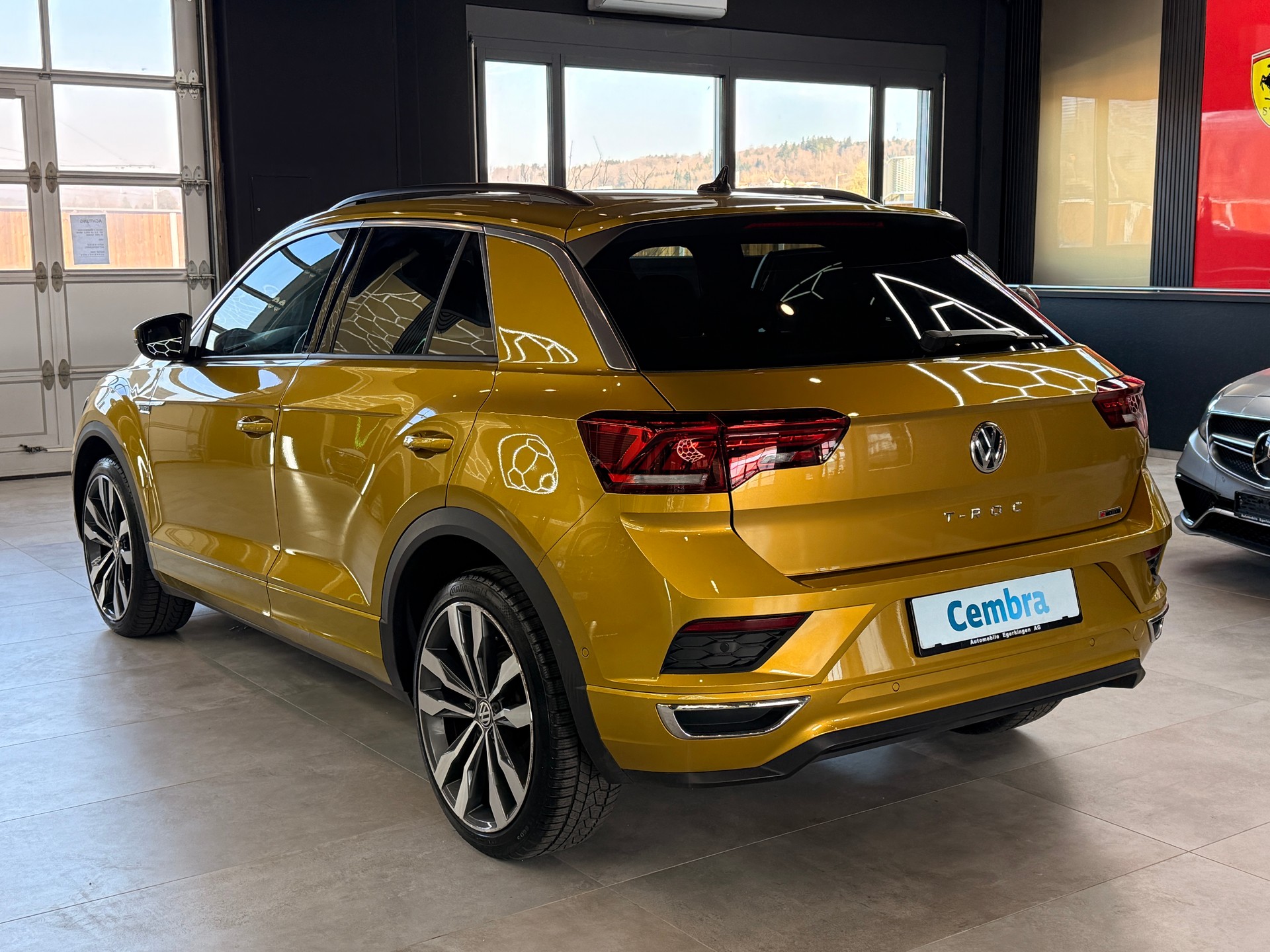 VW T-Roc 2.0 TSI Advance DSG 4Motion-image-6