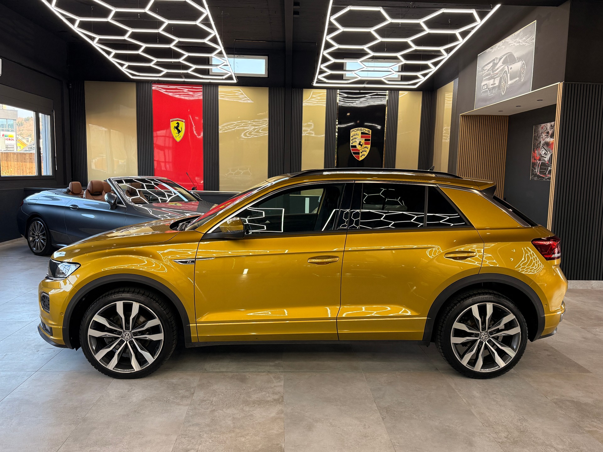 VW T-Roc 2.0 TSI Advance DSG 4Motion-image-7