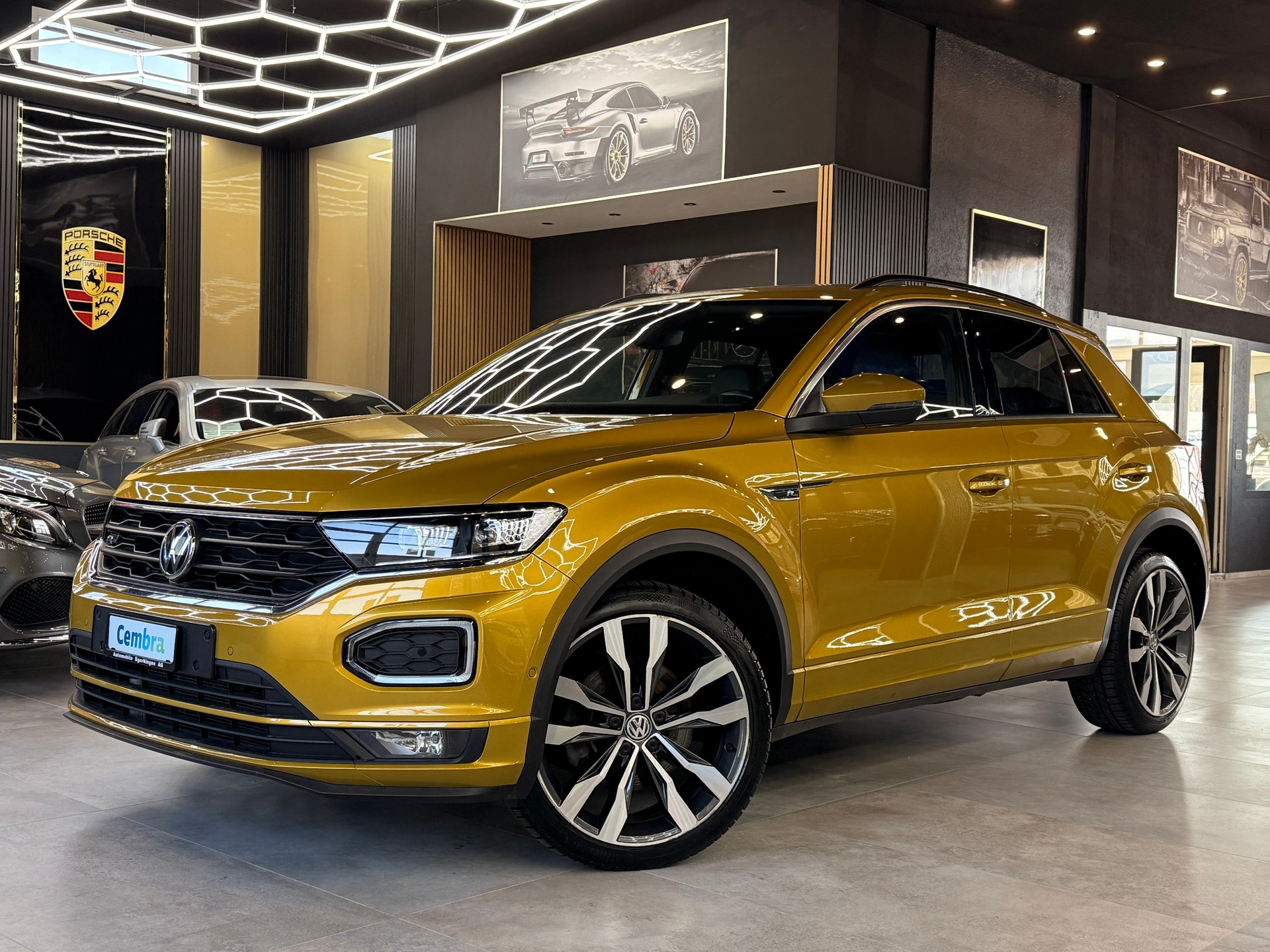 VW T-Roc 2.0 TSI Advance DSG 4Motion-image-0