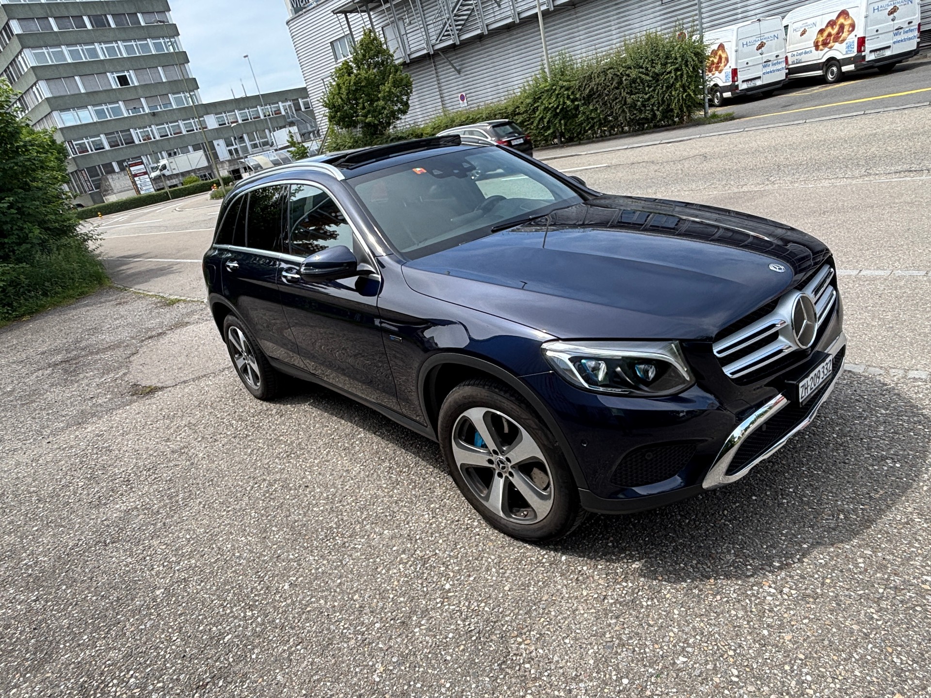 MERCEDES-BENZ GLC 350 e 4Matic 7G-Tronic-image-1