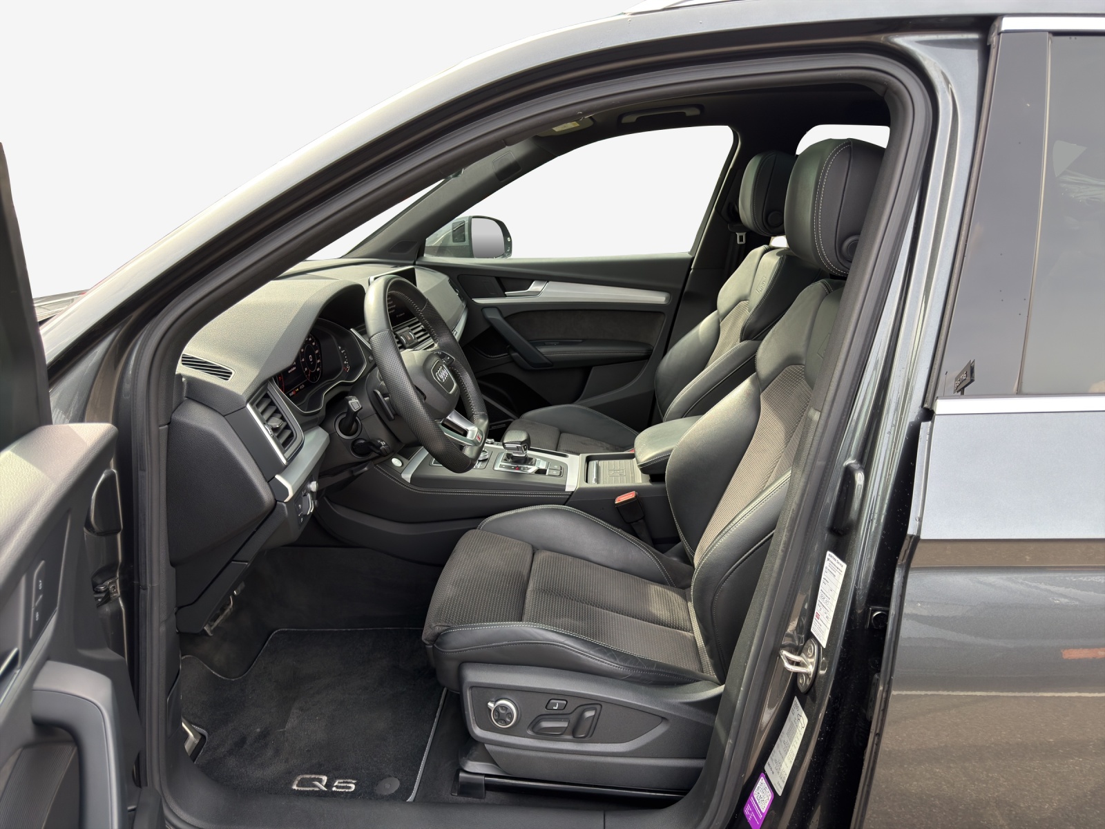 AUDI Q5 45 TFSI sport quattro S-tronic-image-7