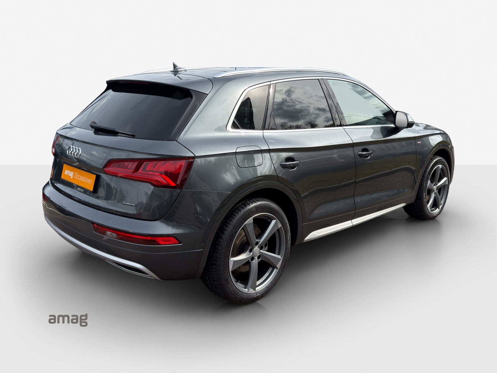 AUDI Q5 45 TFSI sport quattro S-tronic-image-4