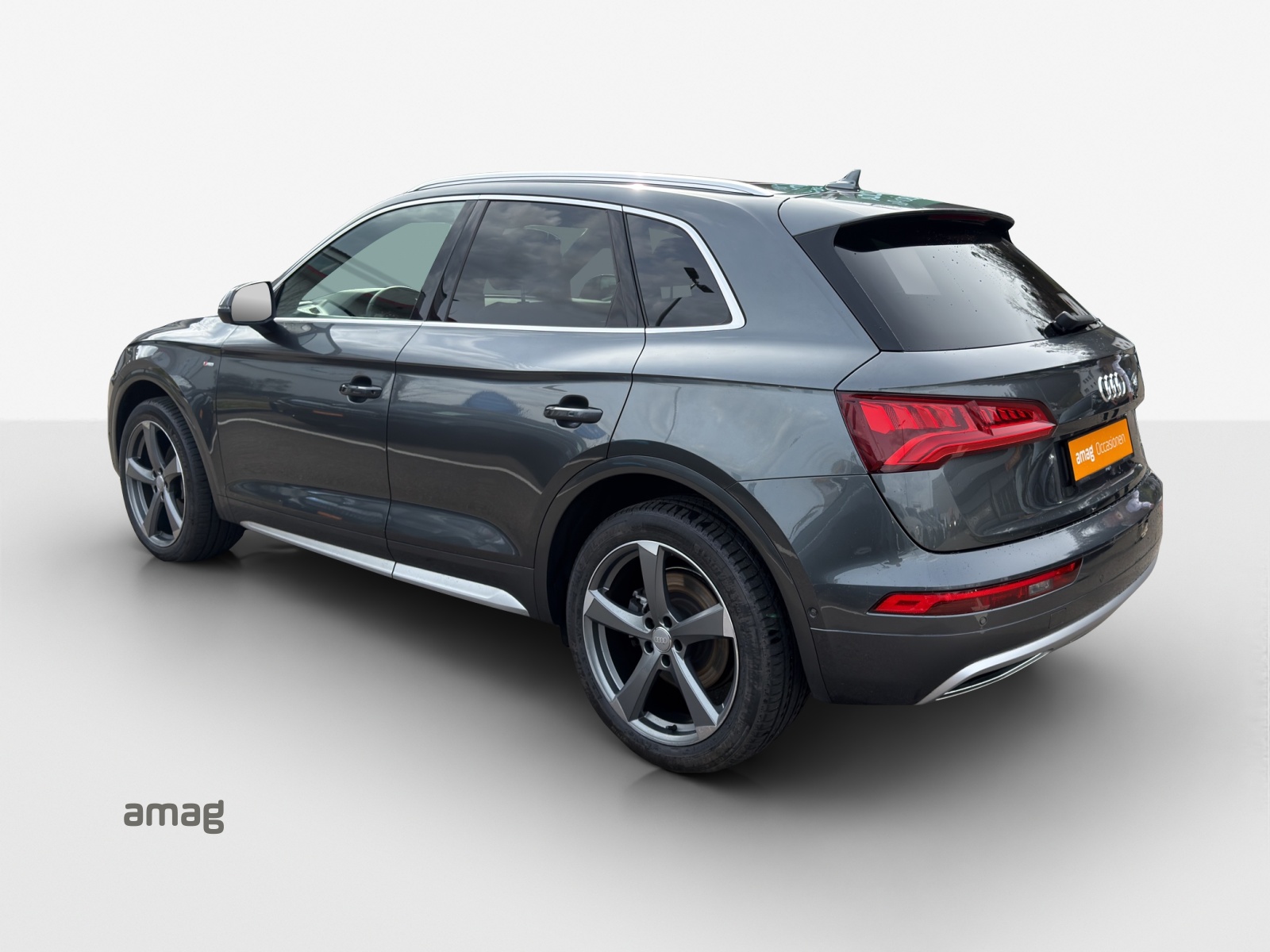 AUDI Q5 45 TFSI sport quattro S-tronic-image-2